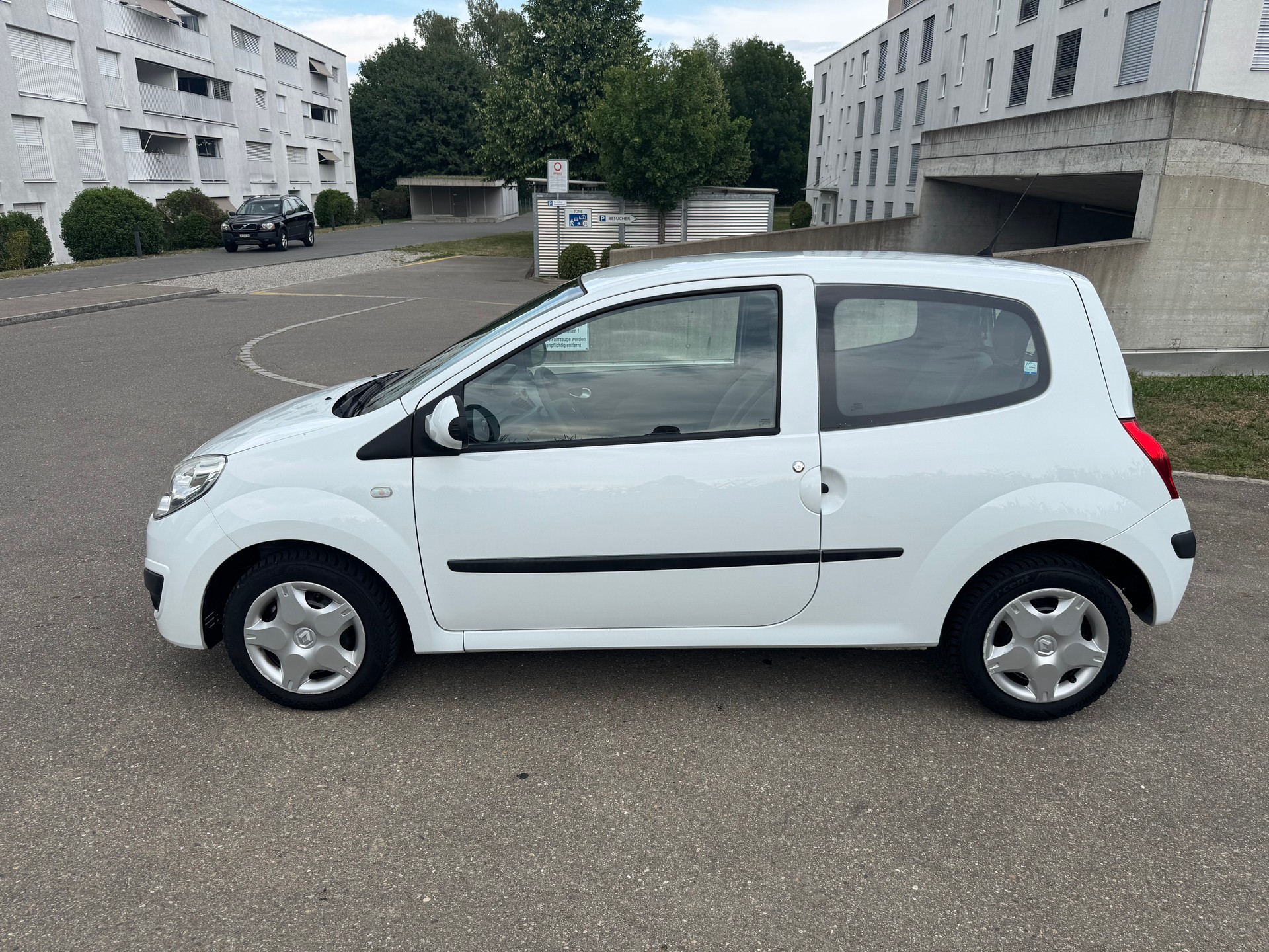 RENAULT Twingo 1.2 Authentique-image-7