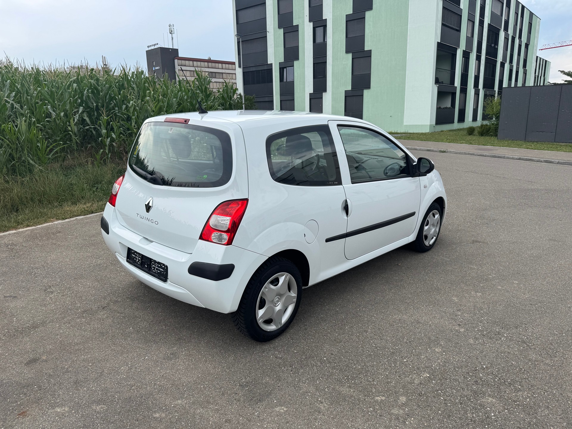 RENAULT Twingo 1.2 Authentique-image-5