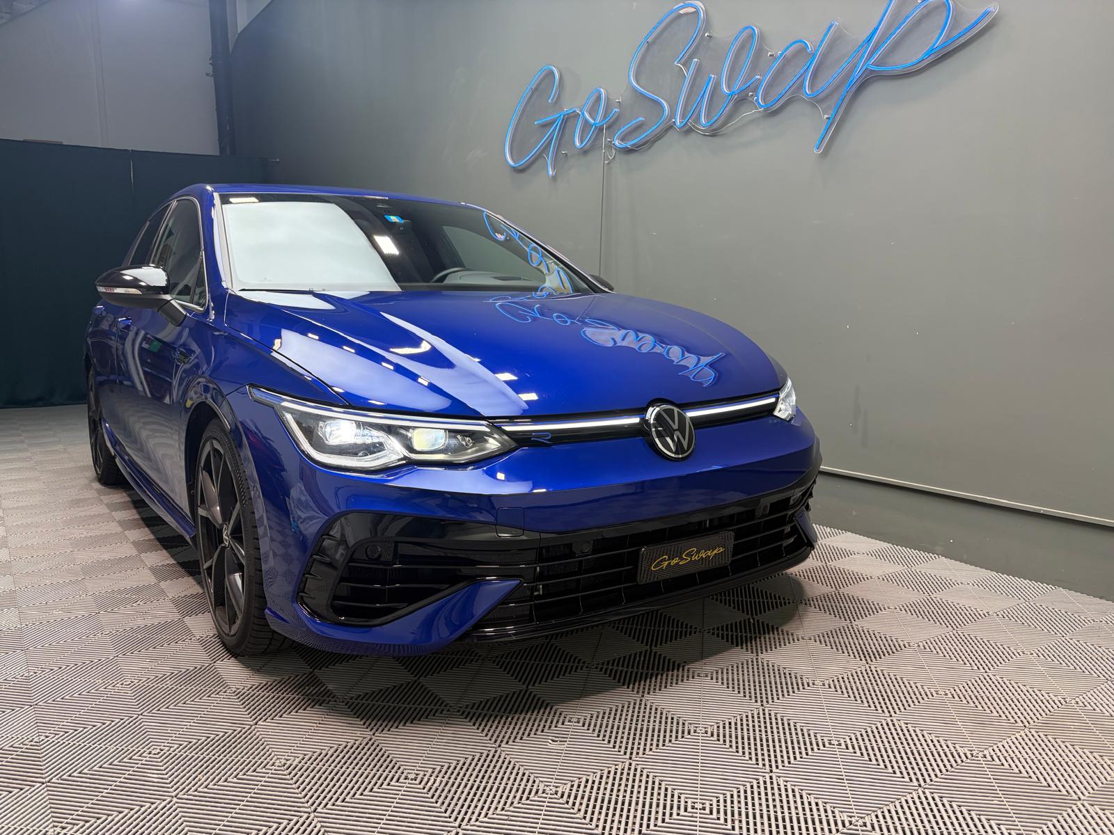 VW Golf 2.0 TSI R DSG 4Motion R 20 Years - Akrapovic-showroom-element-1