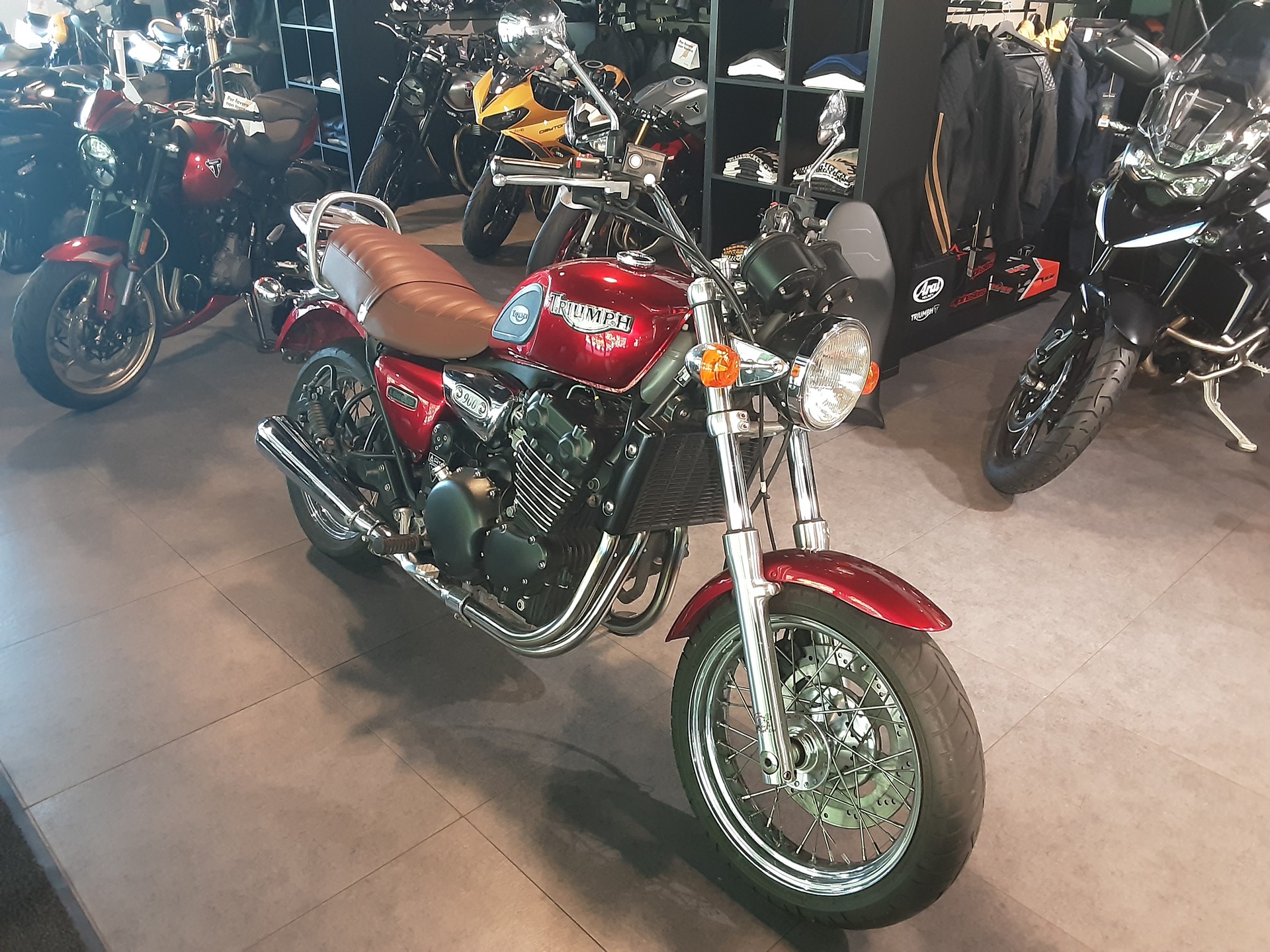 TRIUMPH Legend TT 900-image-2
