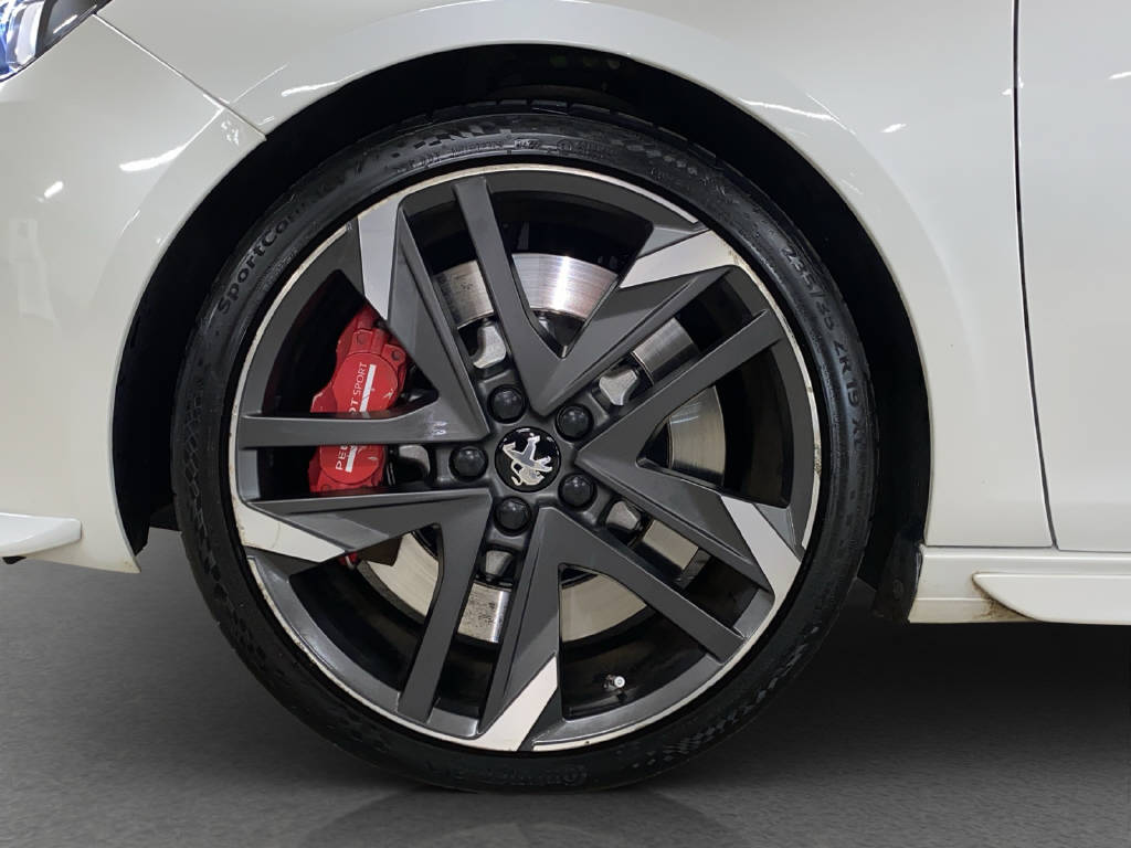 PEUGEOT 308 1.6 THP GTi-image-14