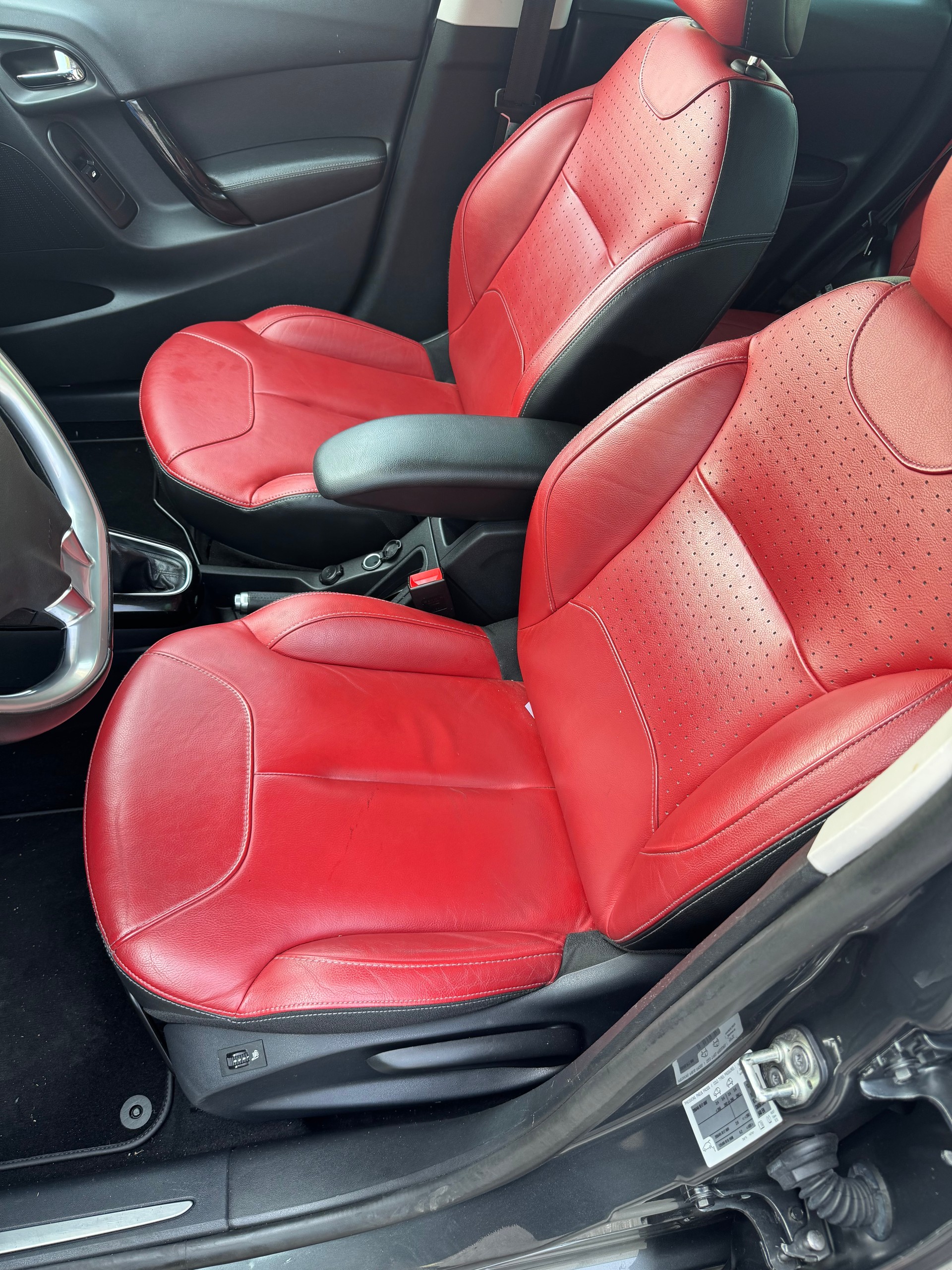 CITROEN C3 1.6i 16V Red Block-image-8