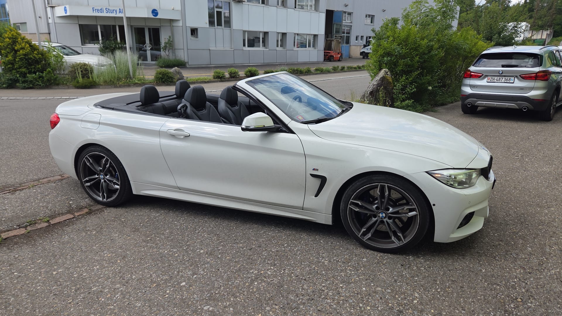 BMW 428i Cabriolet Sport Line Steptronic-image-0