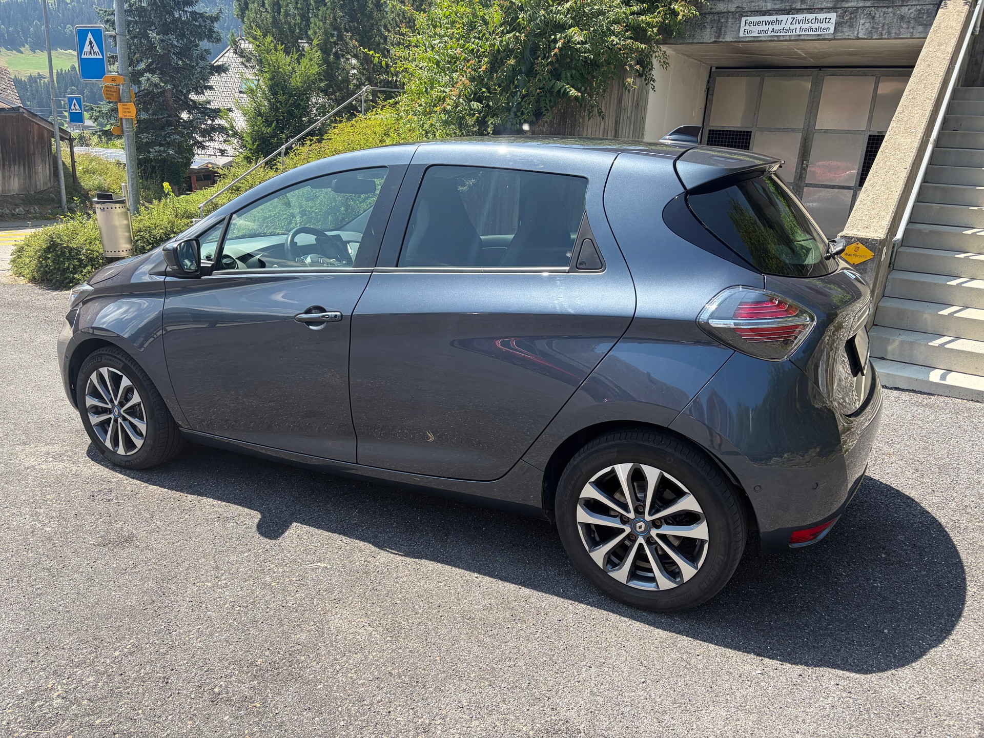 RENAULT Zoe Intens R135 (incl. Batterie)-image-2