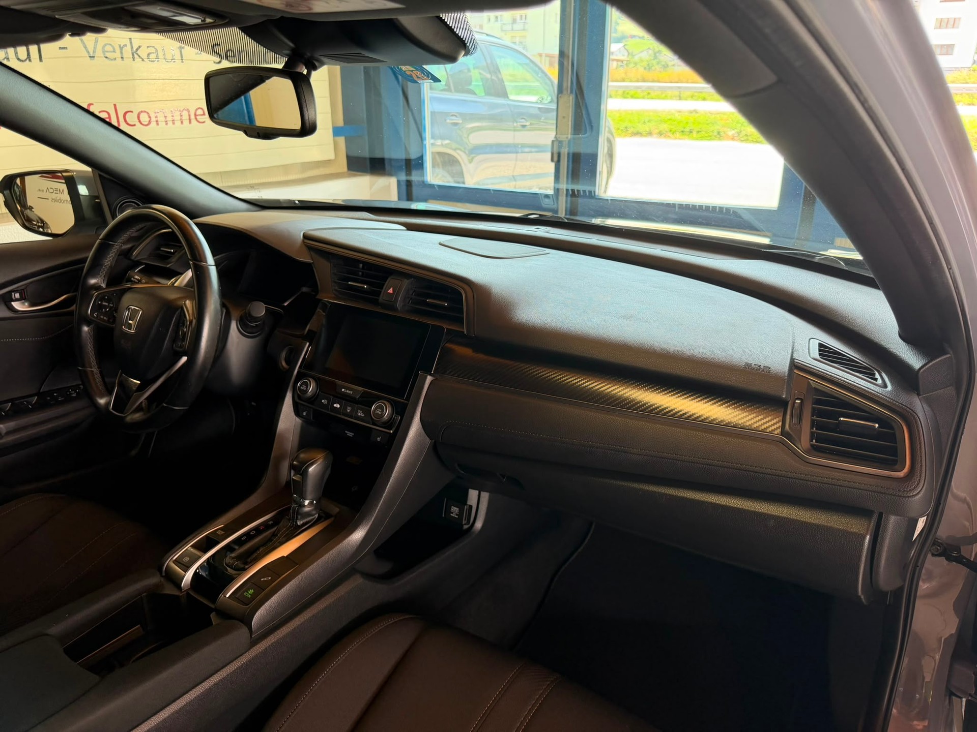 HONDA Civic 1.5 VTEC Sport Plus CVT-image-16