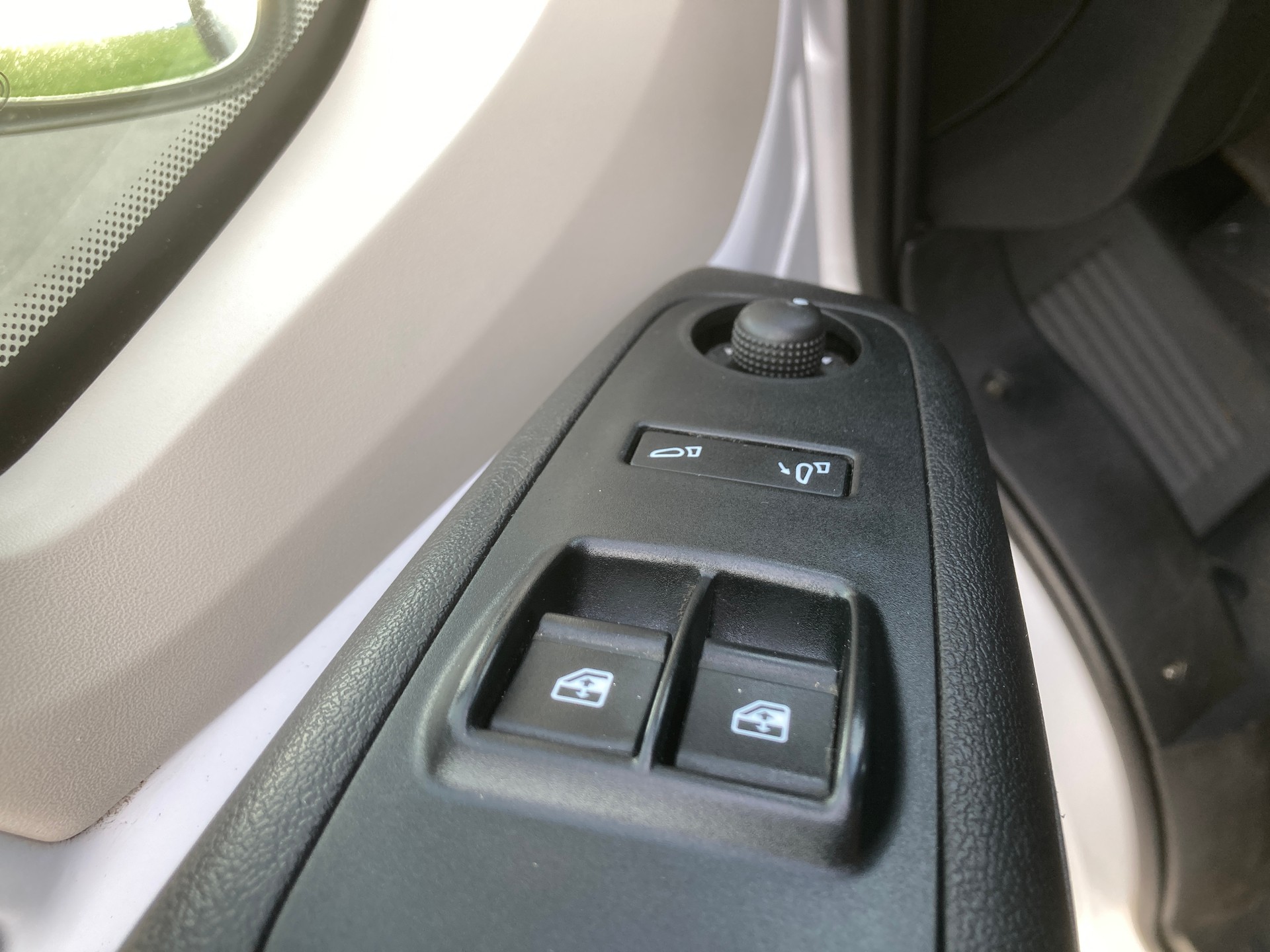 PEUGEOT Boxer 2.2 HDI 335 Pro L3 Brücke mit Anhängerkupplung-image-9
