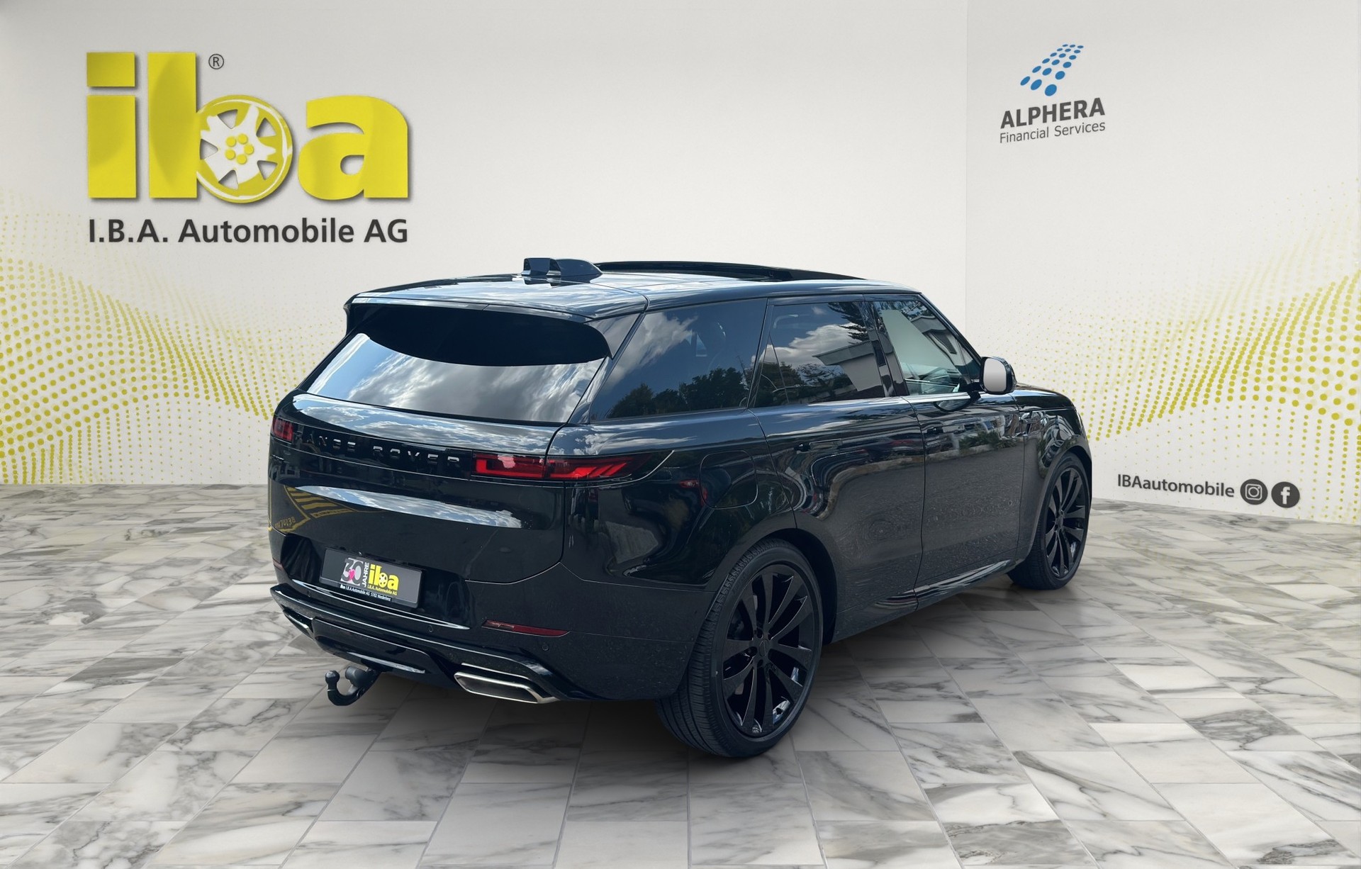 LAND ROVER RR Sport P550e Autobigraphy Black Pack 4x4 AHK-image-4