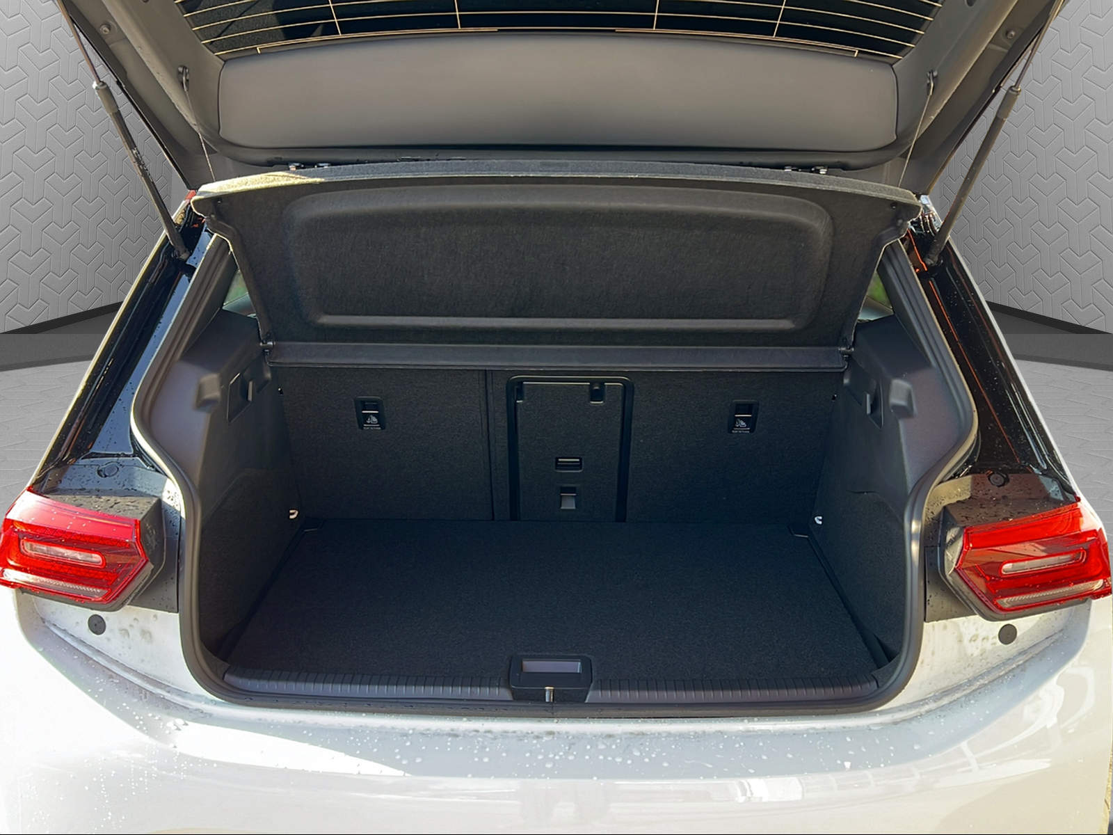 VW ID.3 Pro 59 kWh Pro United-image-12