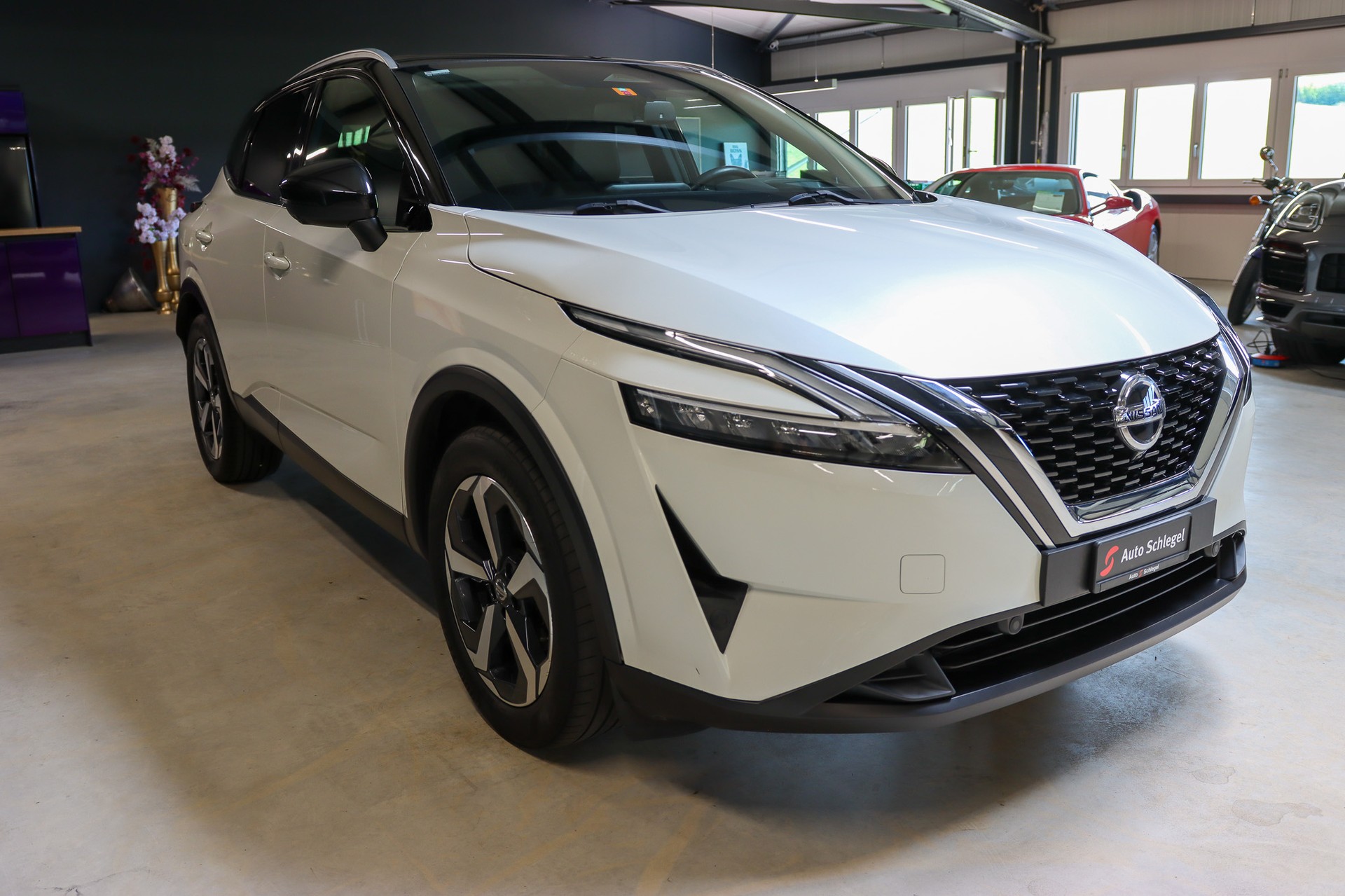 NISSAN Qashqai 1.3 DIG-T MHEV Premiere Edition Xtronic-image-6
