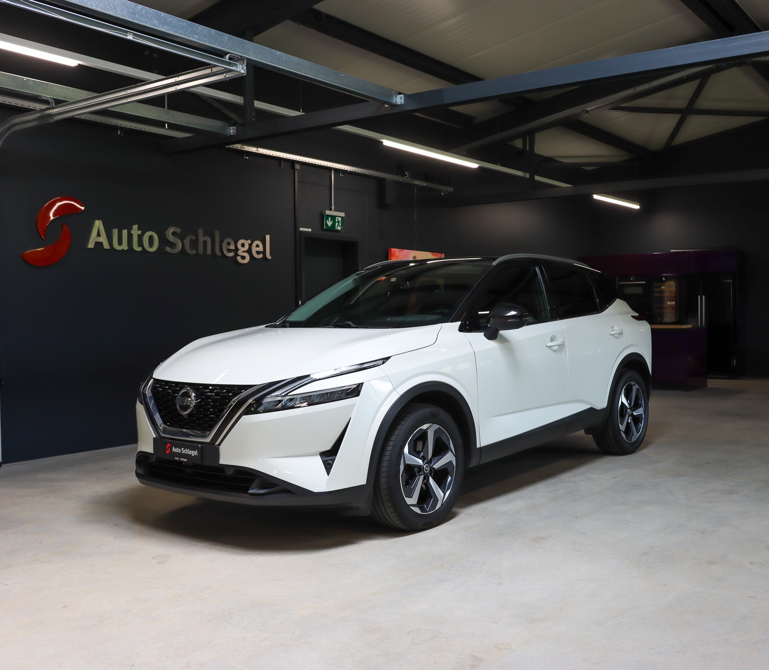 NISSAN Qashqai 1.3 DIG-T MHEV Premiere Edition Xtronic-image-0