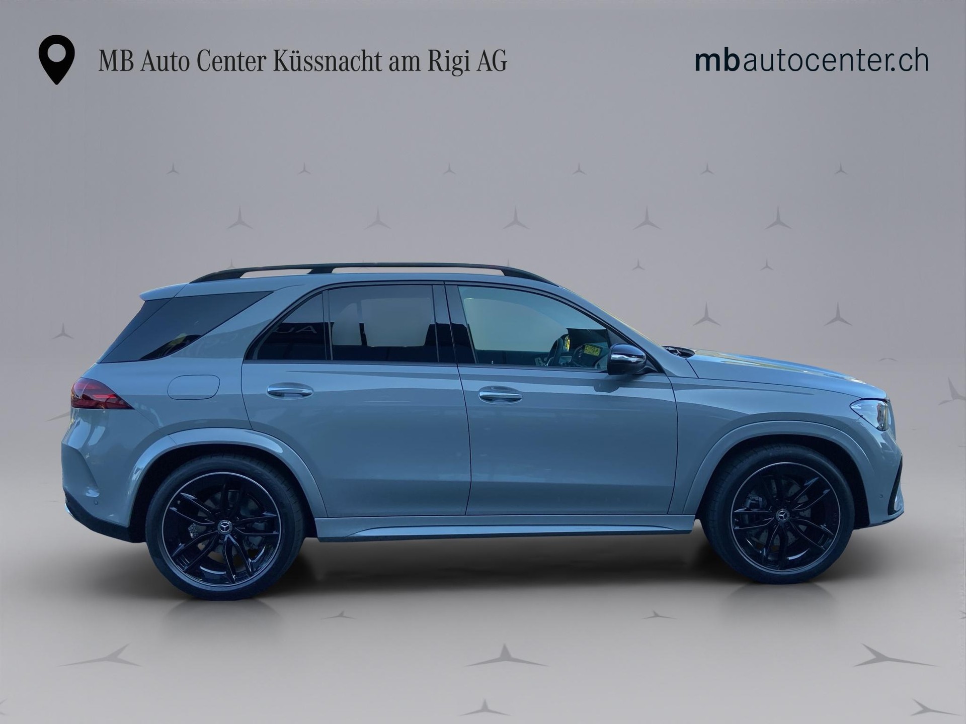 MERCEDES-BENZ GLE 300 d AMG Line 4matic-image-6
