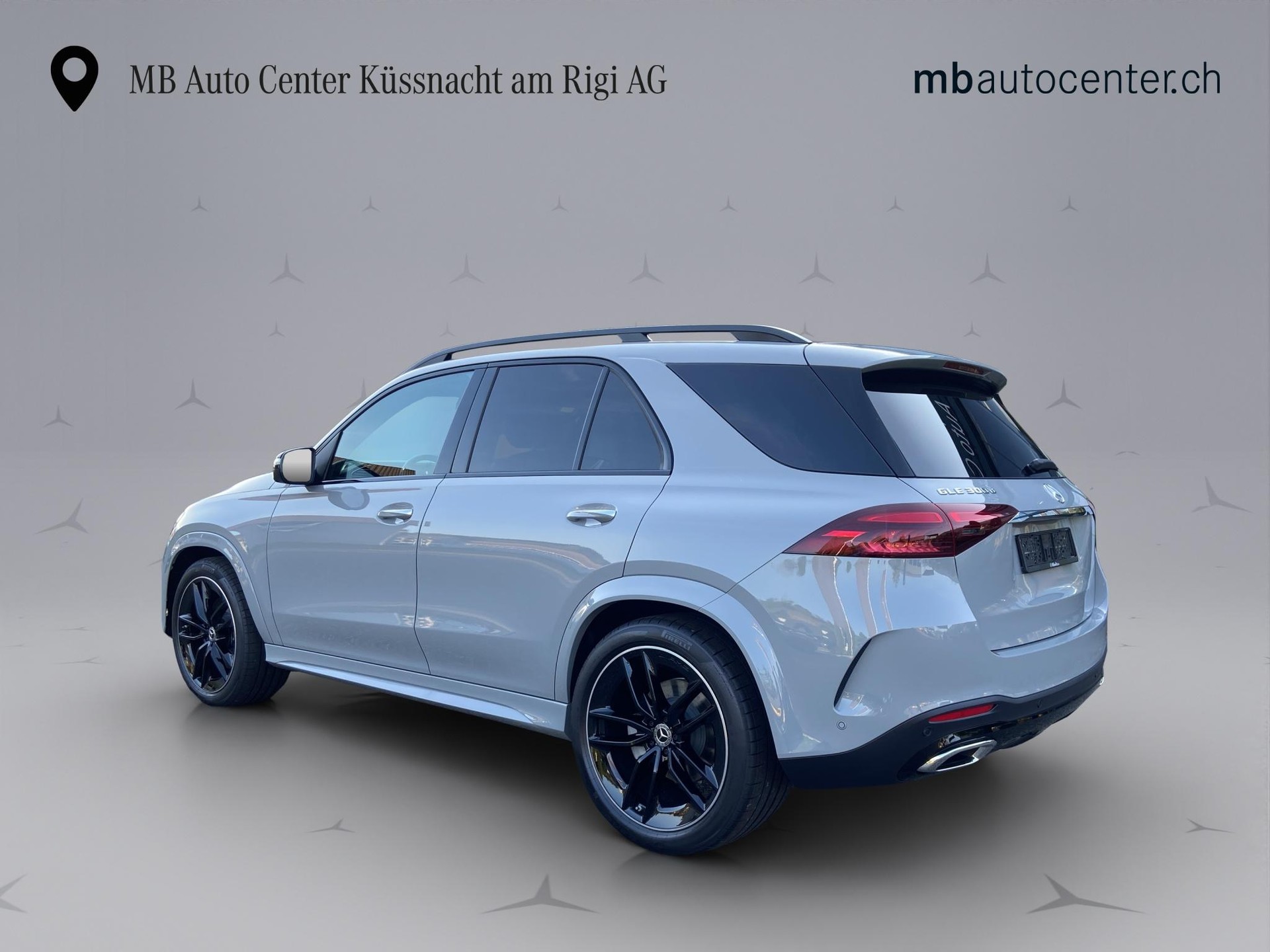 MERCEDES-BENZ GLE 300 d AMG Line 4matic-image-3