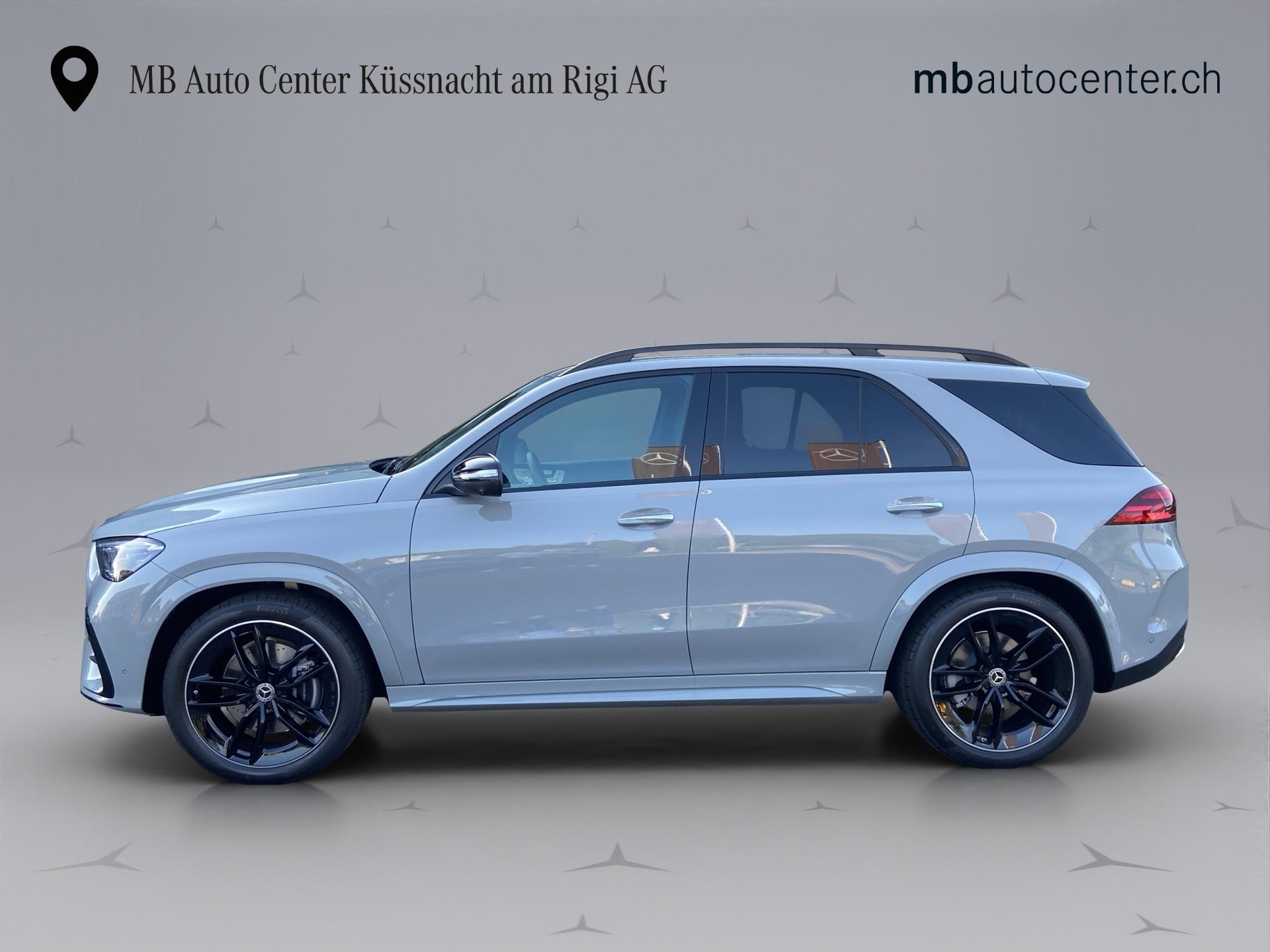 MERCEDES-BENZ GLE 300 d AMG Line 4matic-image-2