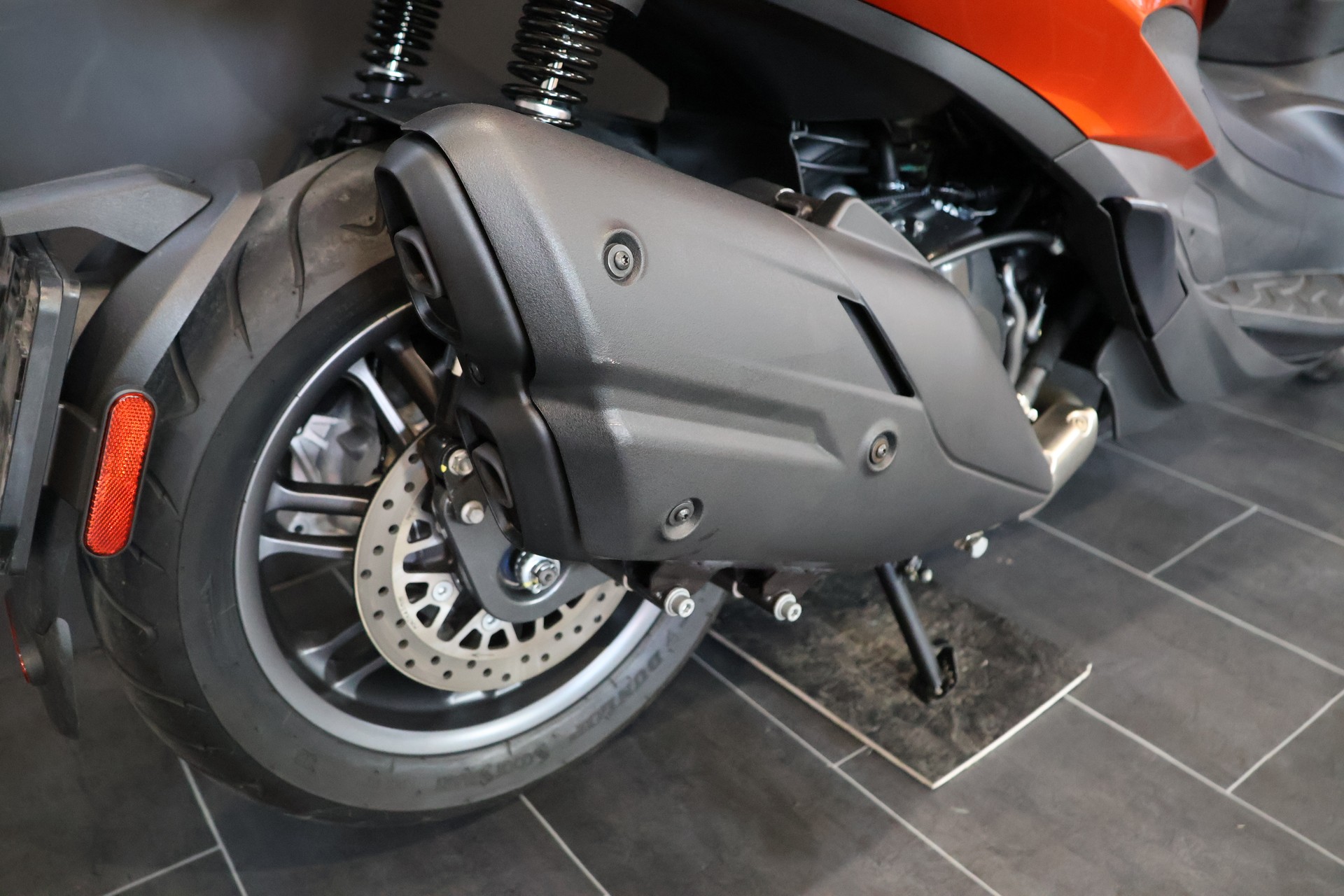 PIAGGIO Beverly 400 Sport-image-4