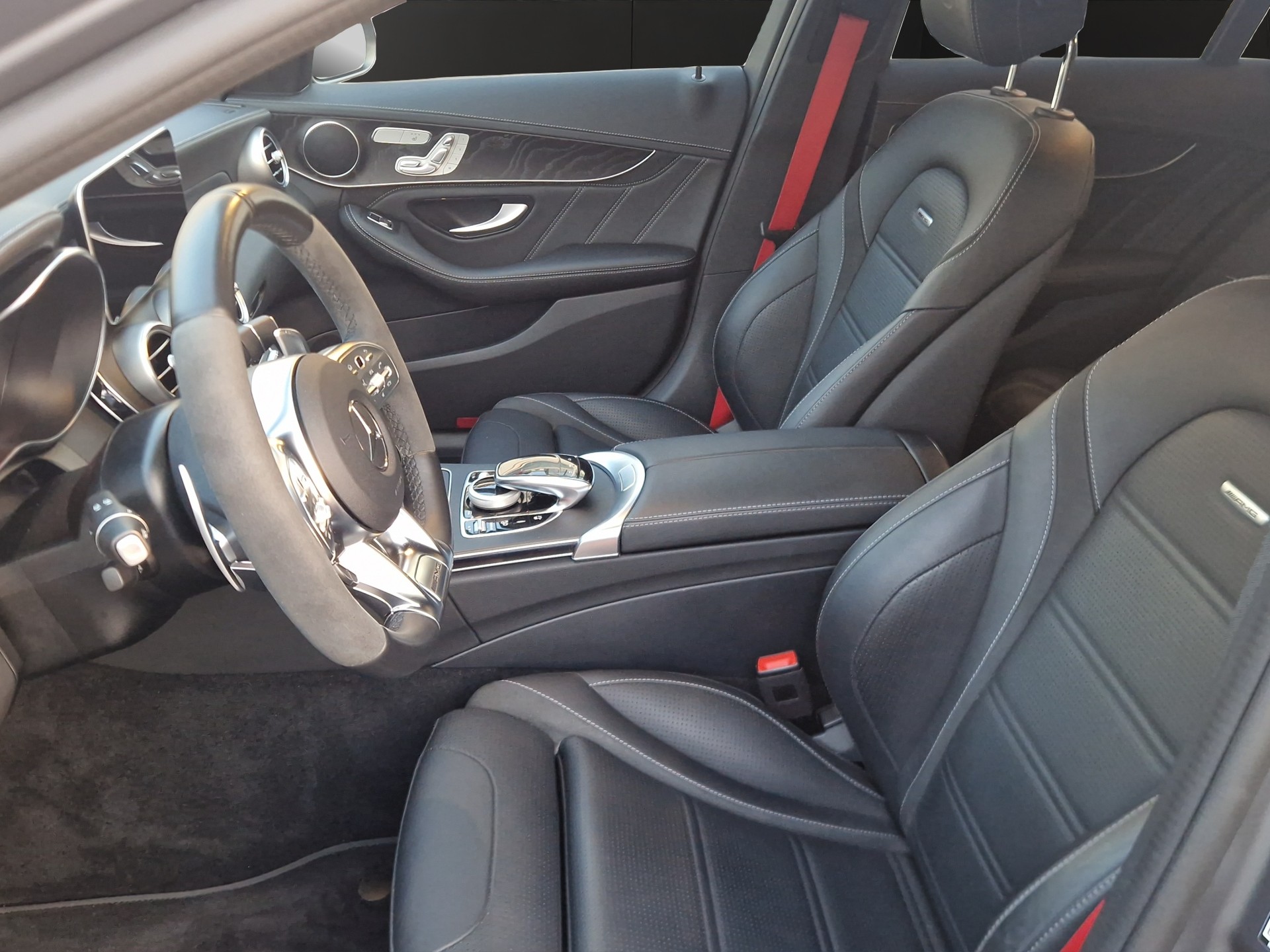 MERCEDES-BENZ C 63 S AMG-image-8