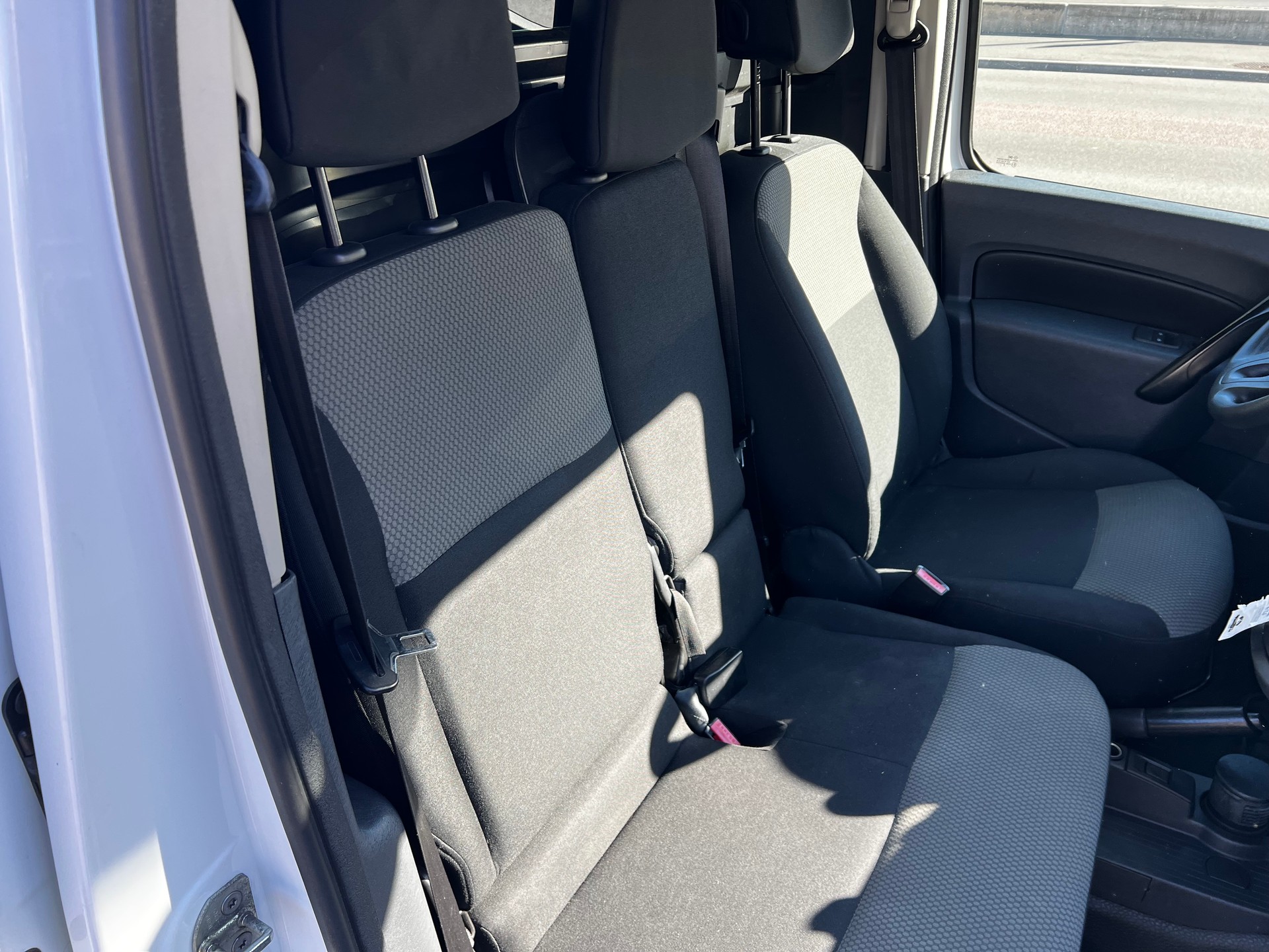 RENAULT Kangoo Medium TCe 115 ENERGY First Access-image-10
