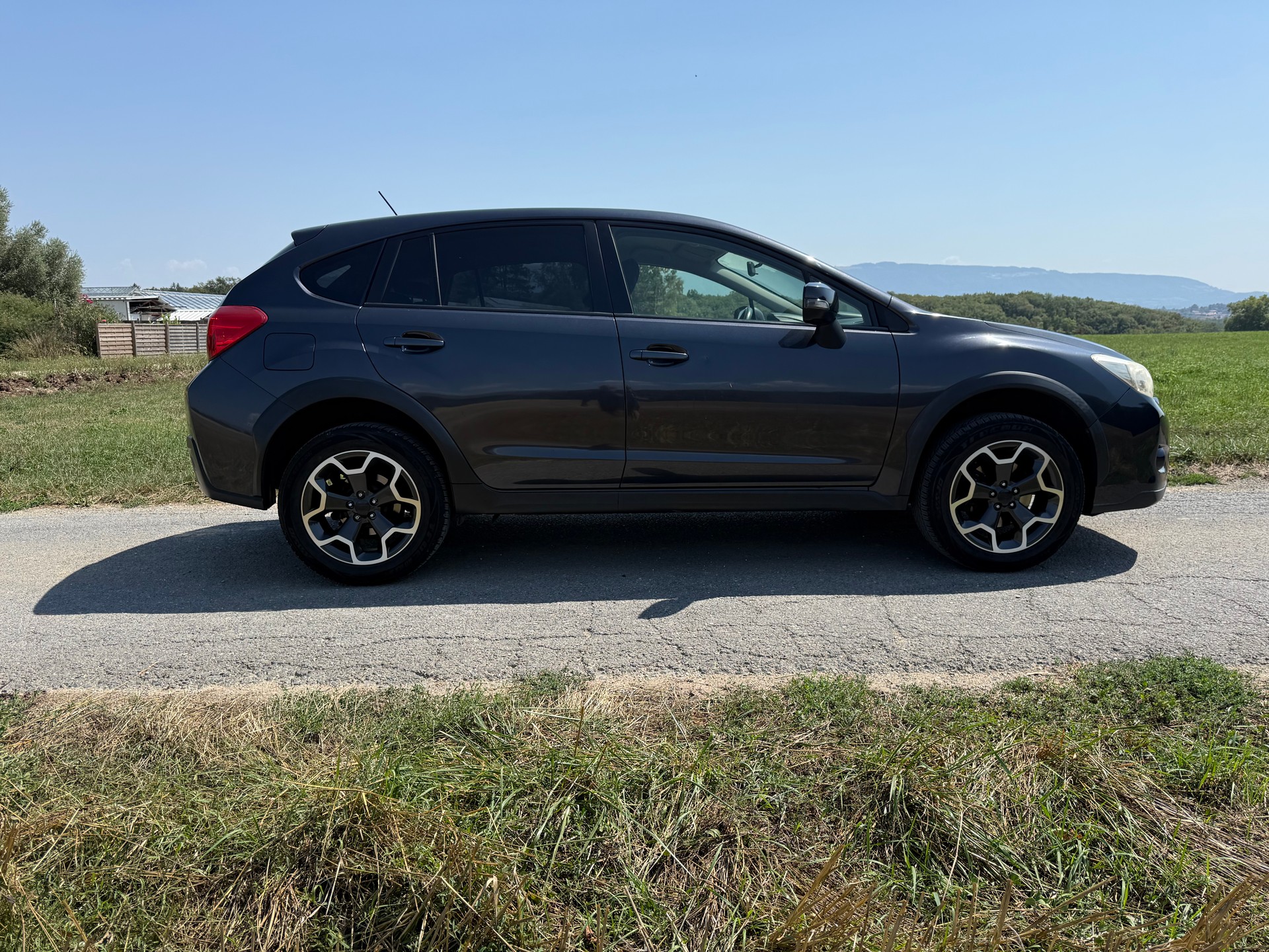 SUBARU XV 2.0 Swiss One AWD CVT-image-6