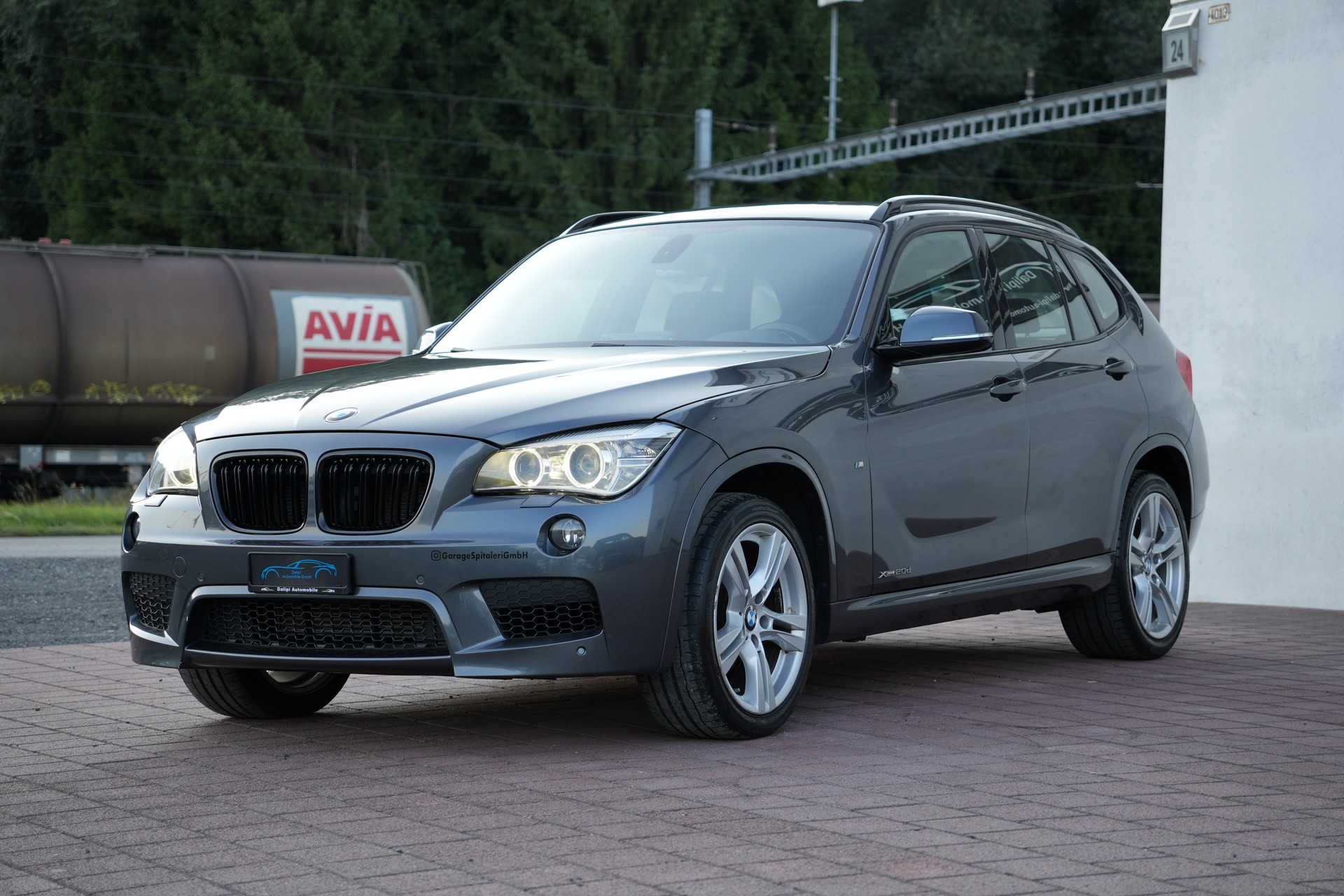 BMW X1 xDrive 20d Steptronic M Sport-image-5