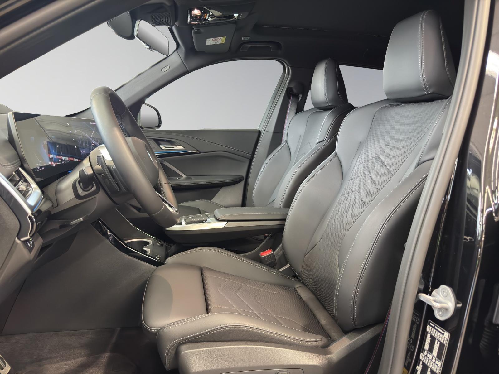BMW X1 30e xDrive paddles-image-6