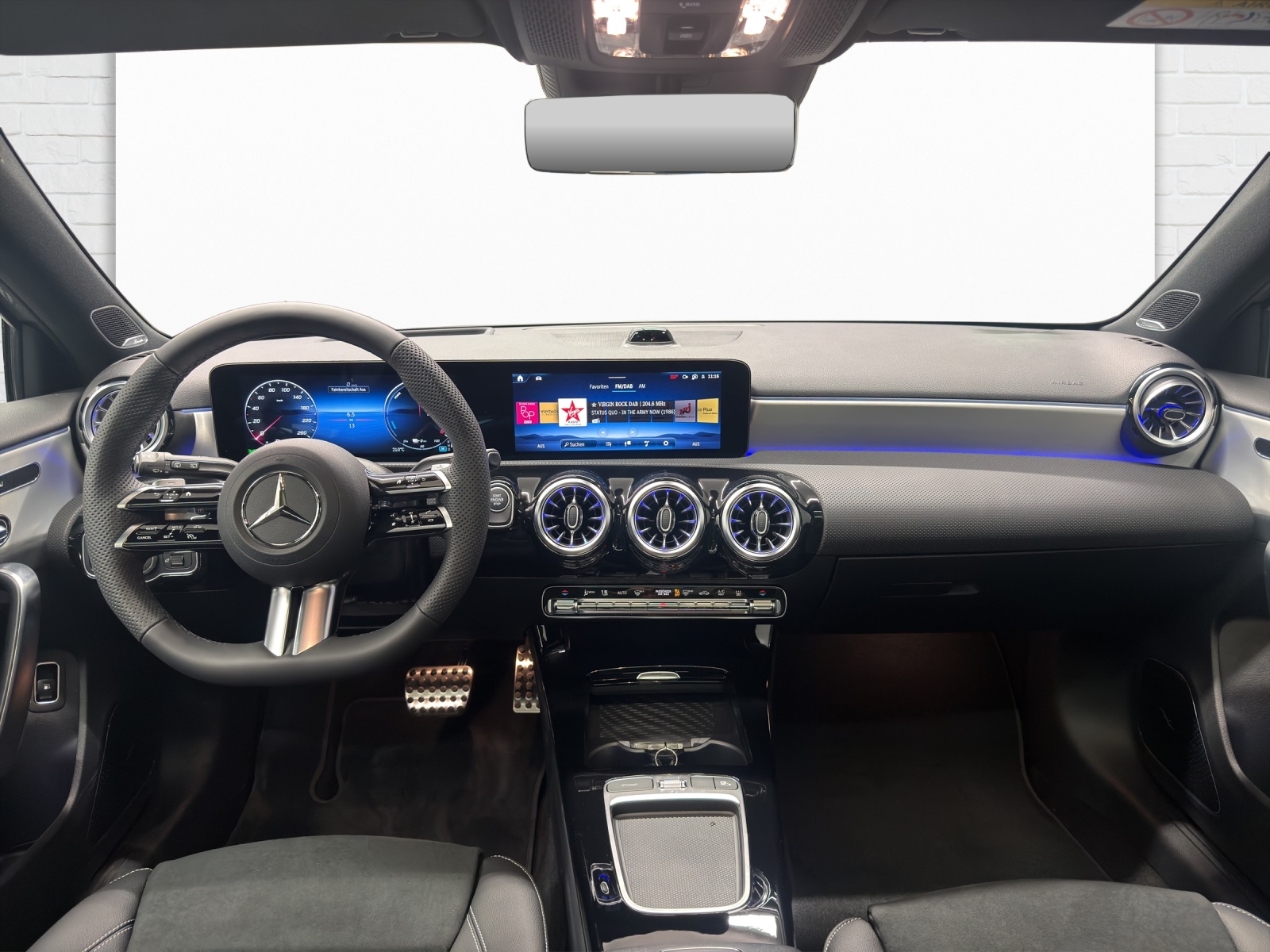 MERCEDES-BENZ A 250 e AMG Line EQ Star-image-7