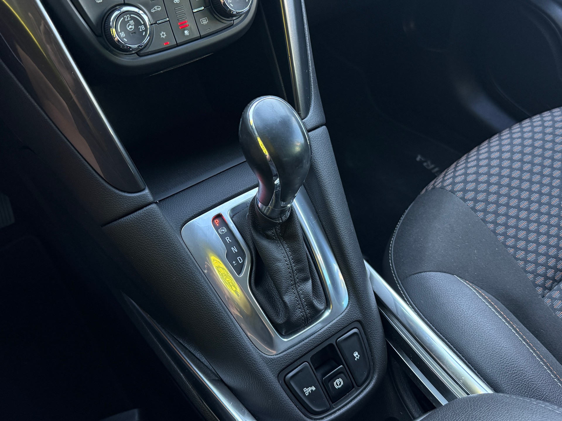 OPEL Zafira Tourer 2.0 CDTi Automatic / 7Plätzer-image-15