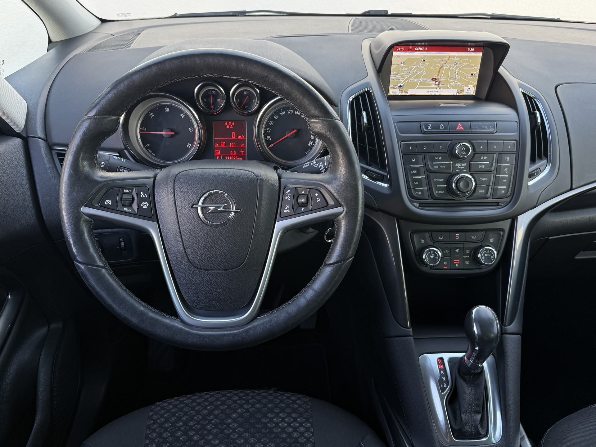 OPEL Zafira Tourer 2.0 CDTi Automatic / 7Plätzer-image-14