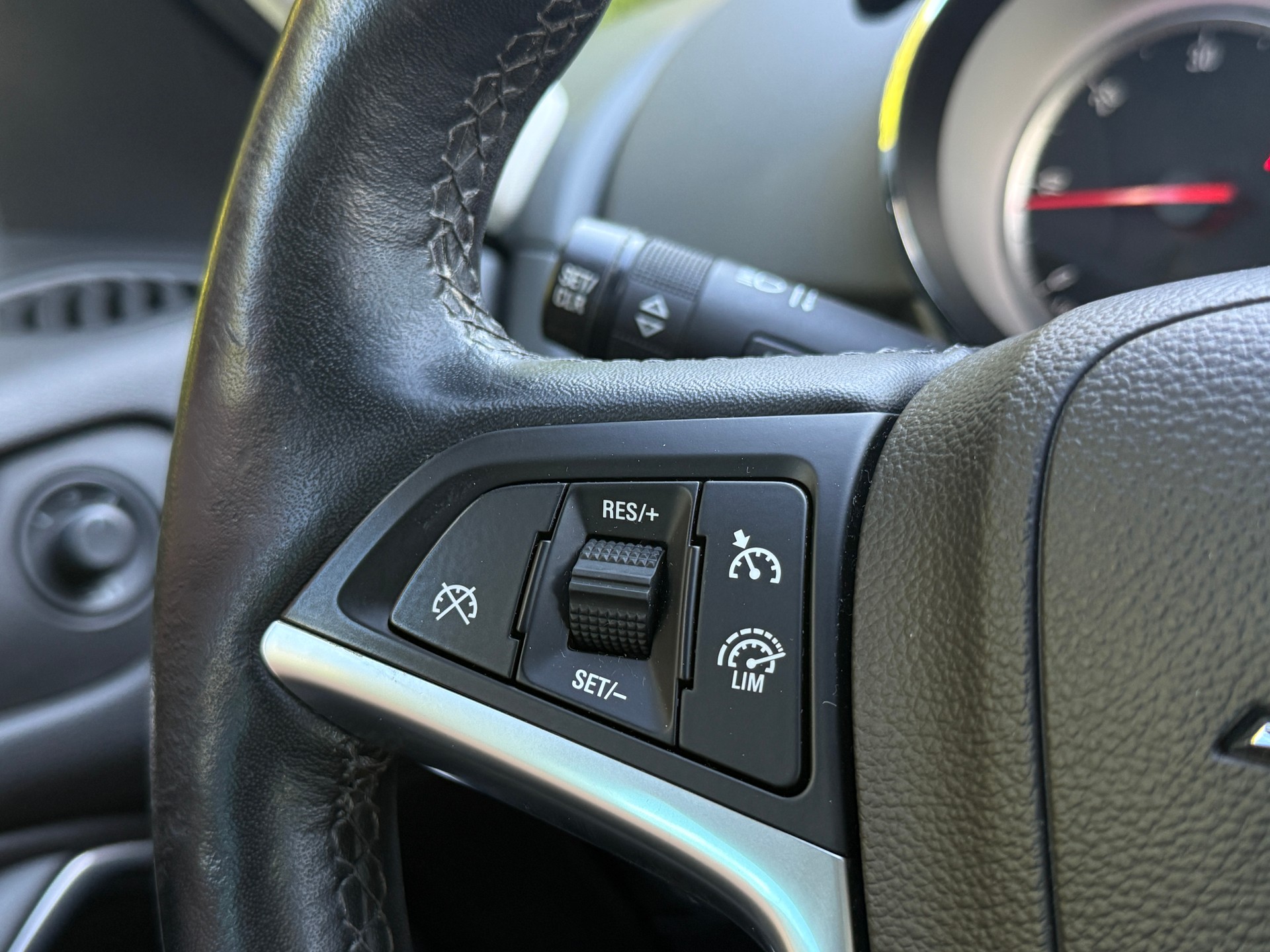 OPEL Zafira Tourer 2.0 CDTi Automatic / 7Plätzer-image-18