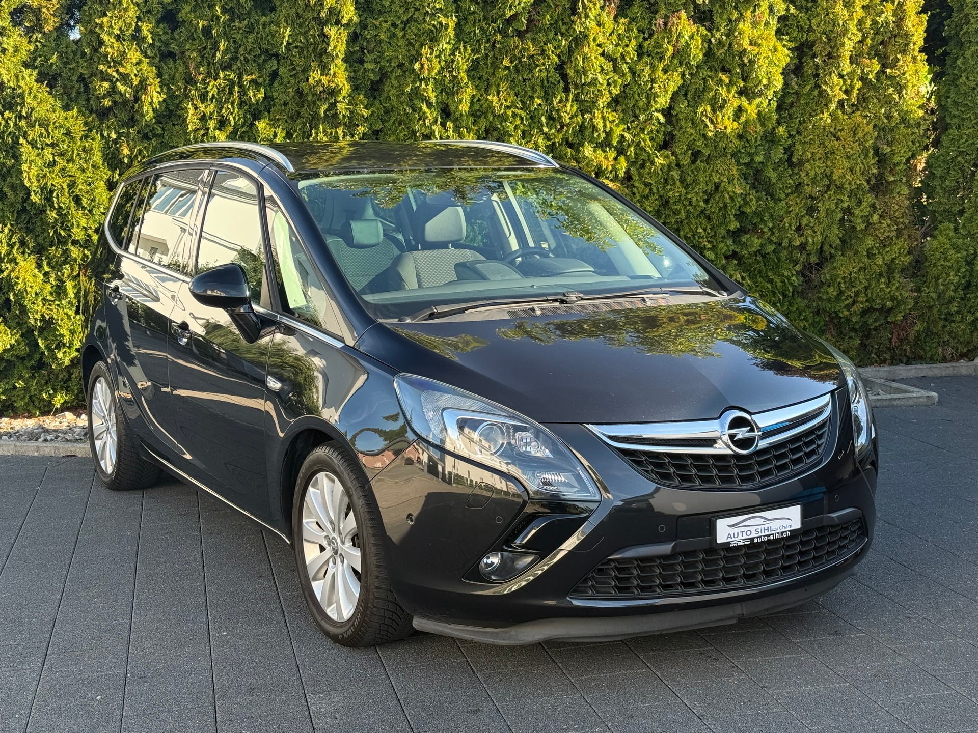 OPEL Zafira Tourer 2.0 CDTi Automatic / 7Plätzer-image-4
