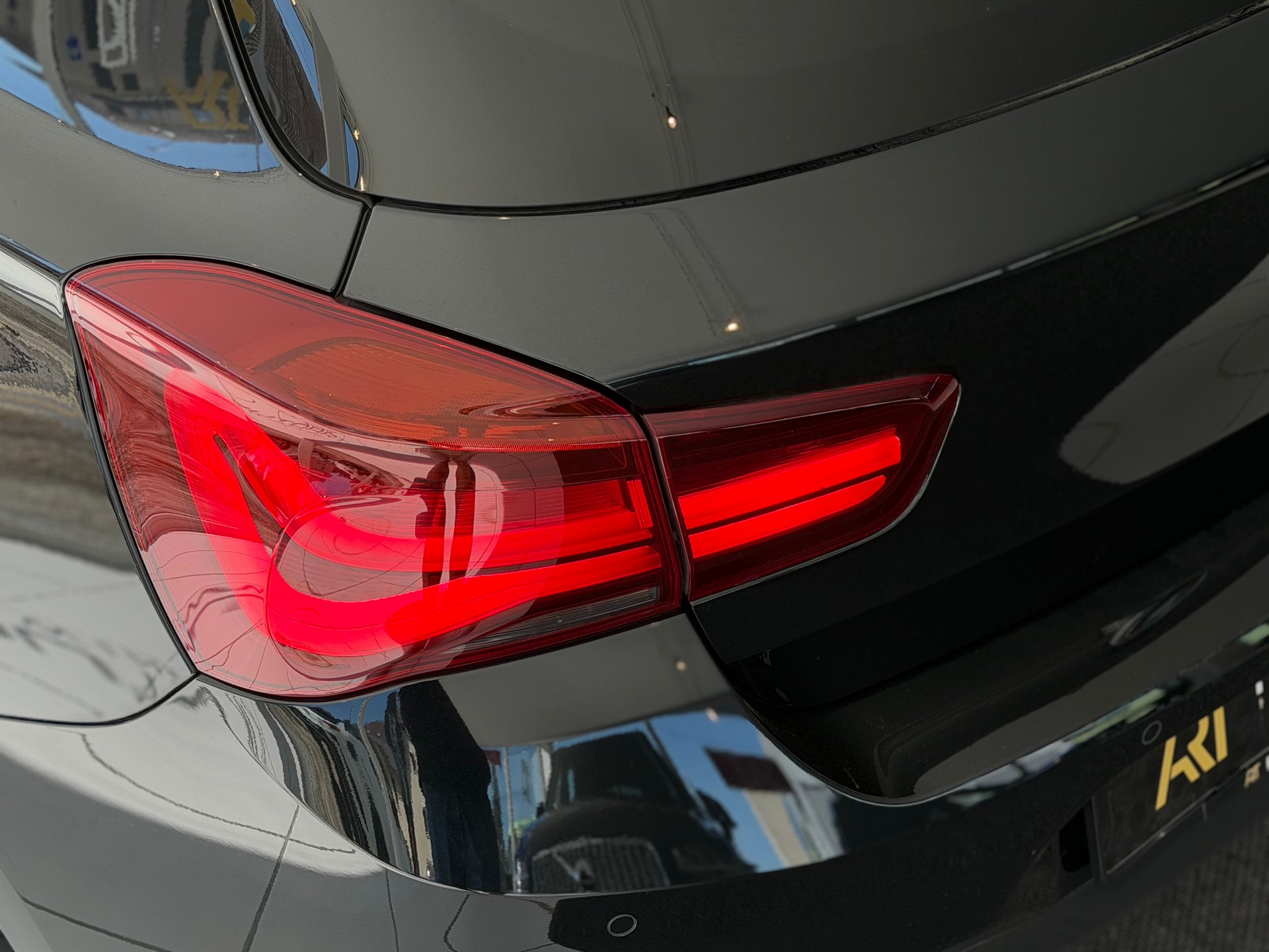 BMW 120i Edition M Sport Steptronic **Frisch ab MFK**-image-21