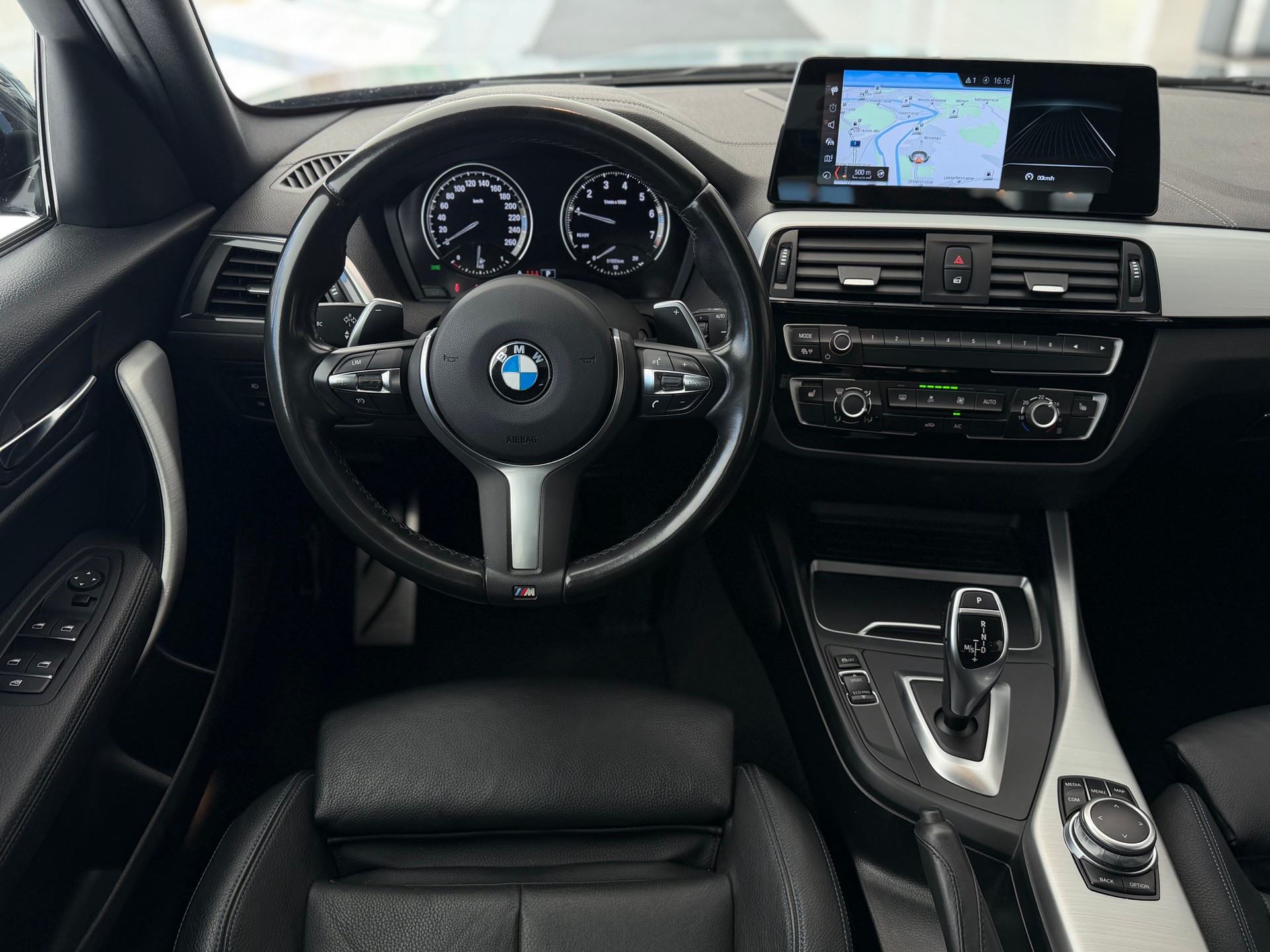 BMW 120i Edition M Sport Steptronic **Frisch ab MFK**-image-14