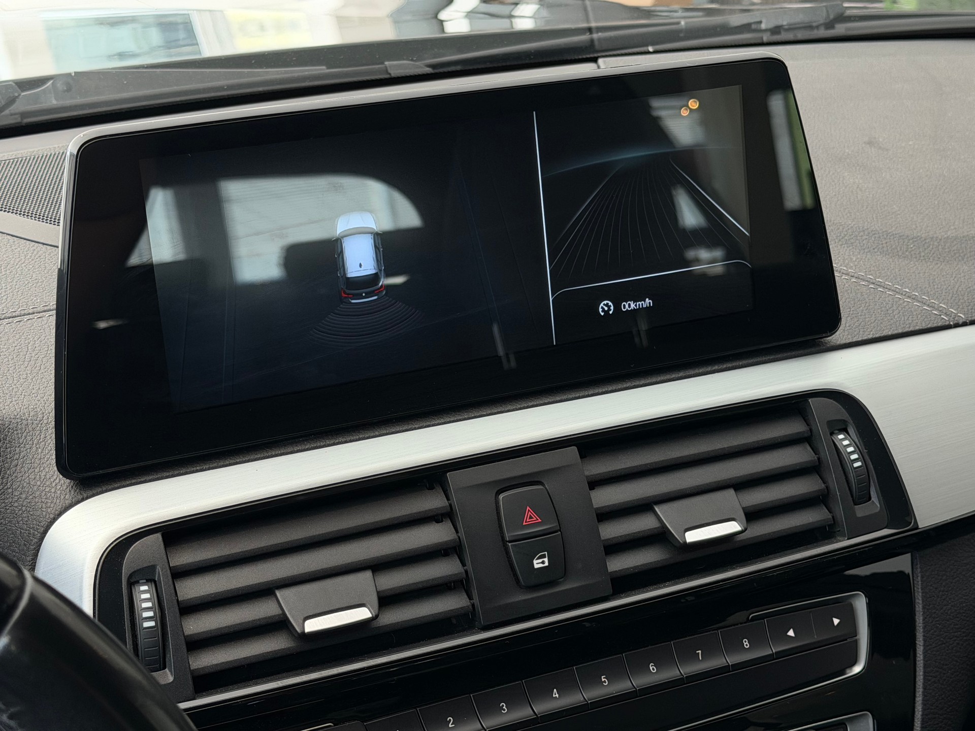 BMW 120i Edition M Sport Steptronic **Frisch ab MFK**-image-27