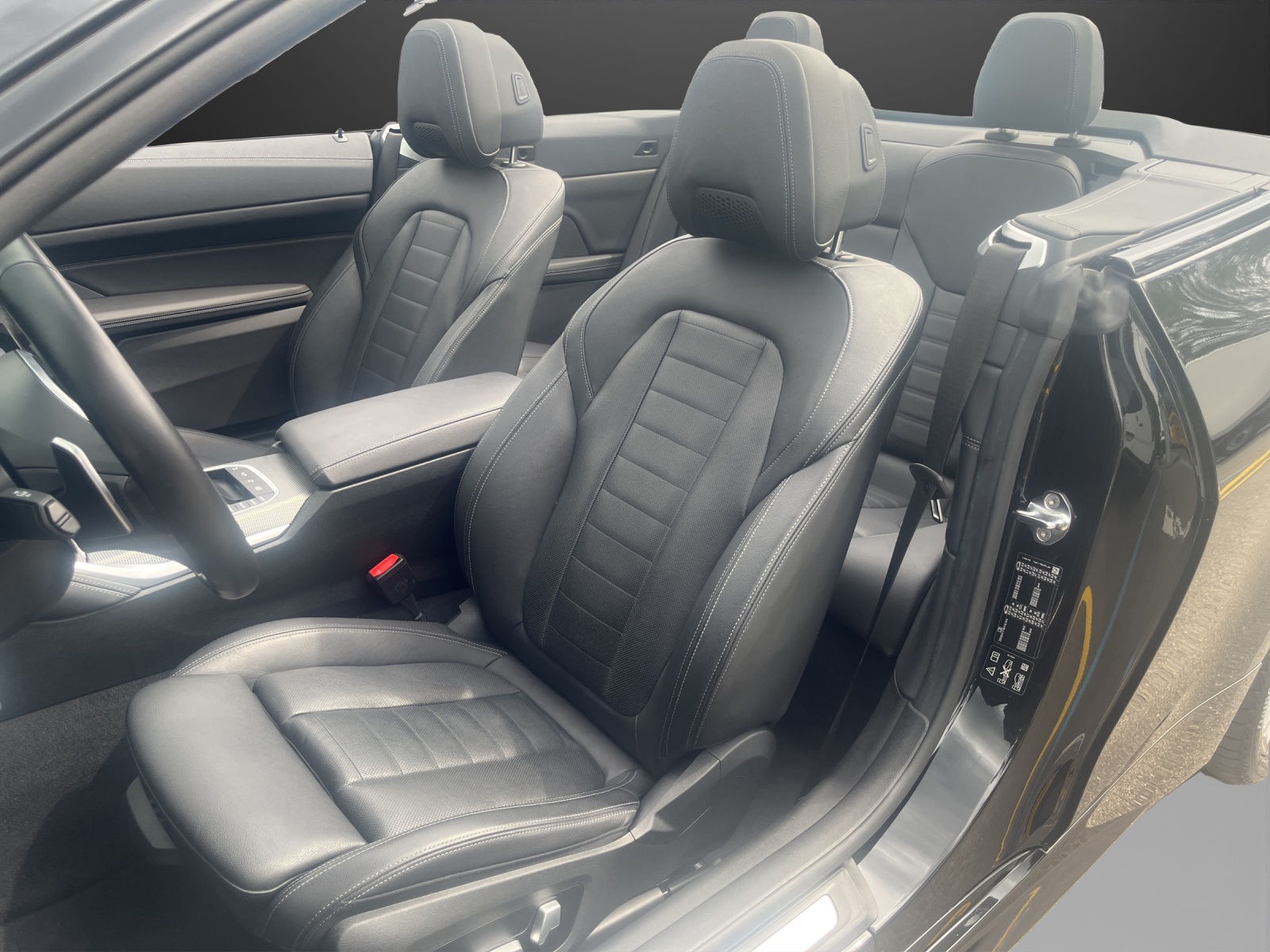 BMW M440i xDrive 48V Cabriolet Steptronic-image-13