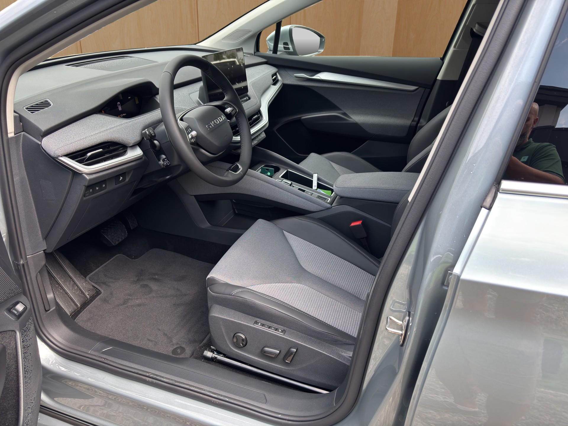 SKODA Enyaq 85x Dynamic 4x4-image-6