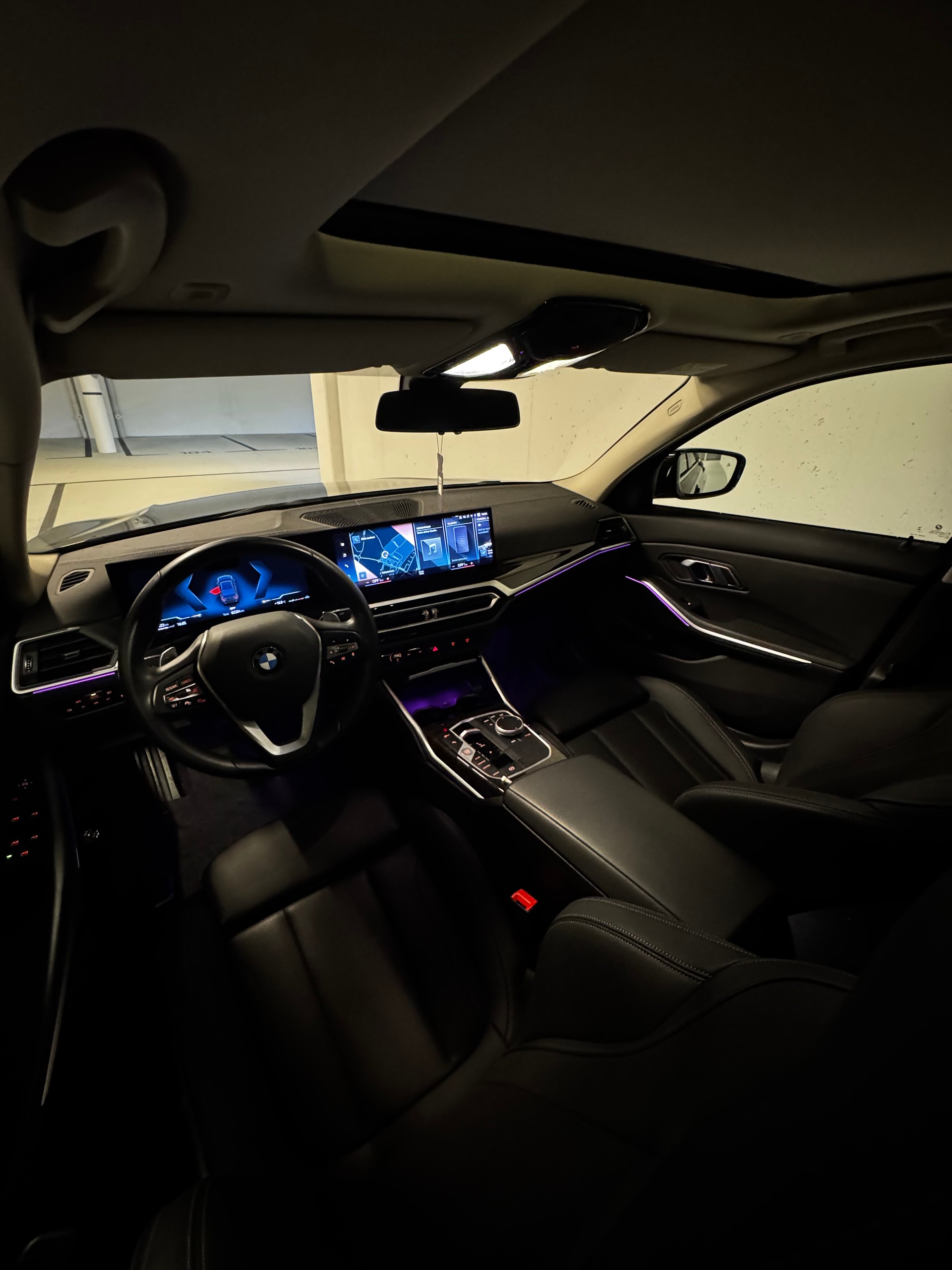 BMW 320d xDrive-image-4