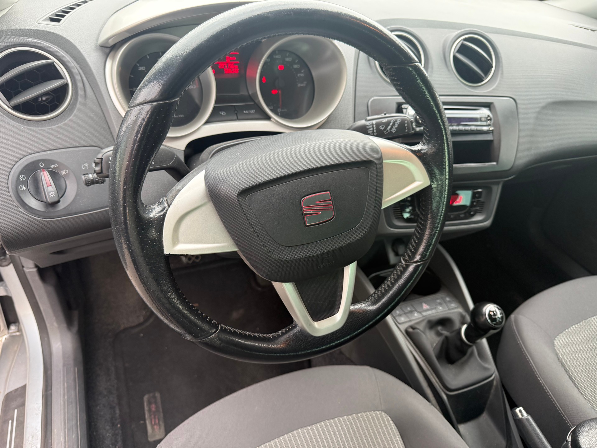 SEAT Ibiza ST 1.6 TDI Style-image-12