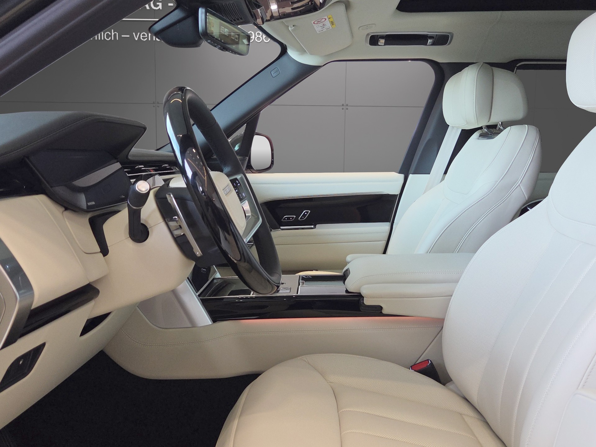 LAND ROVER Range Rover P460e Si6 PHEV Autobiography Automatic-showroom-element-3