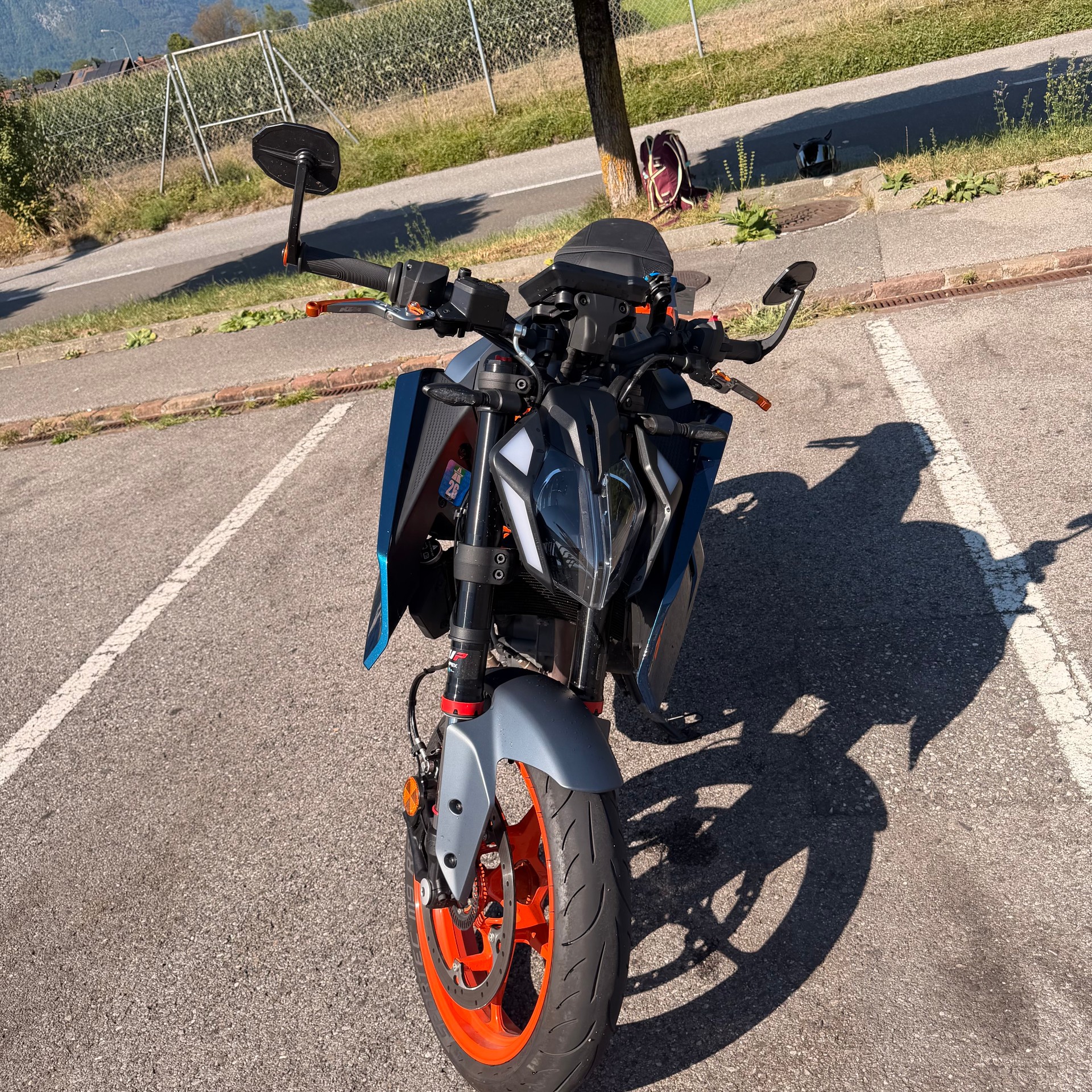 KTM 390 Duke-image-2