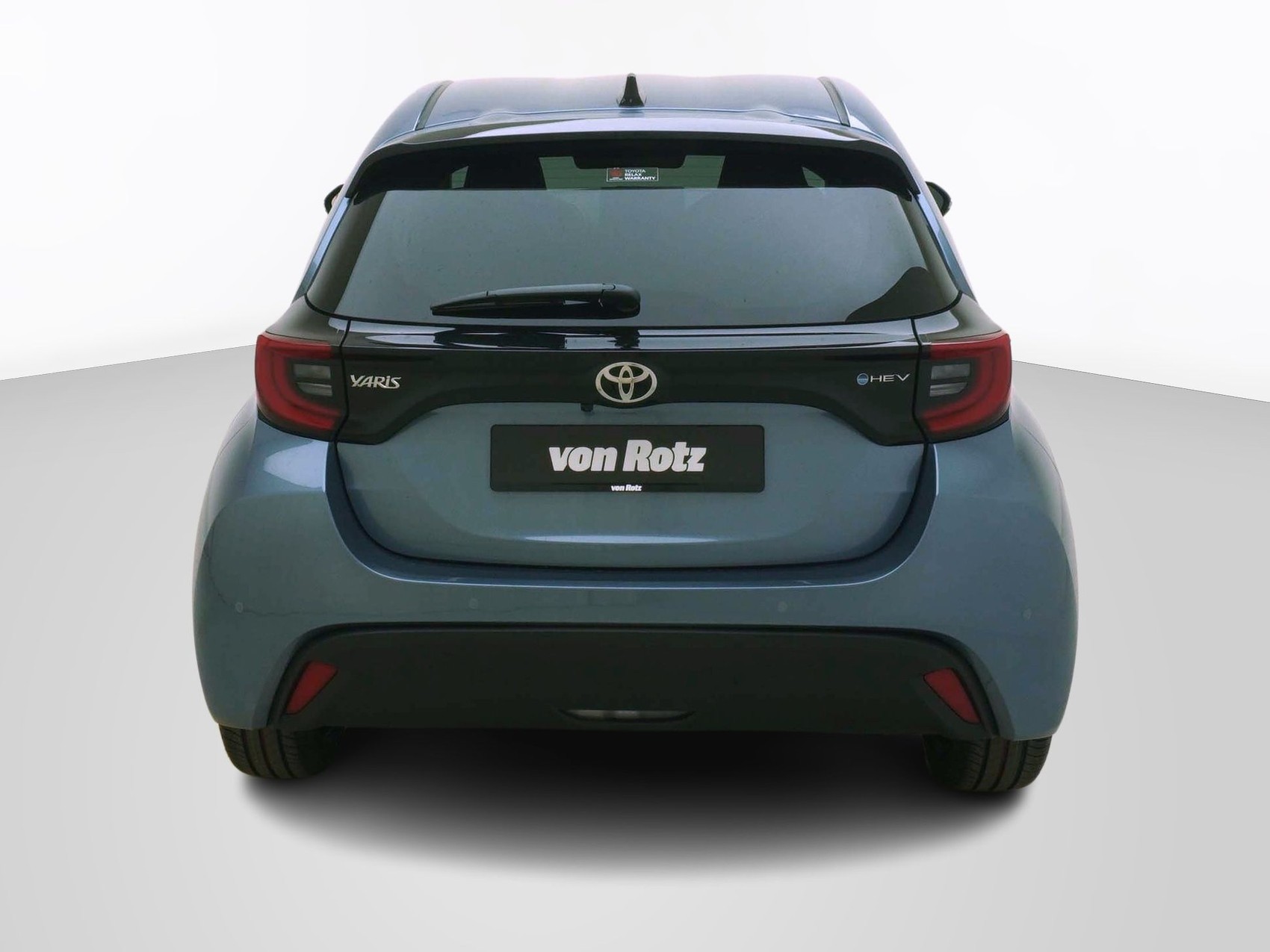 TOYOTA Yaris 1.5 VVT-i HSD Trend-image-2