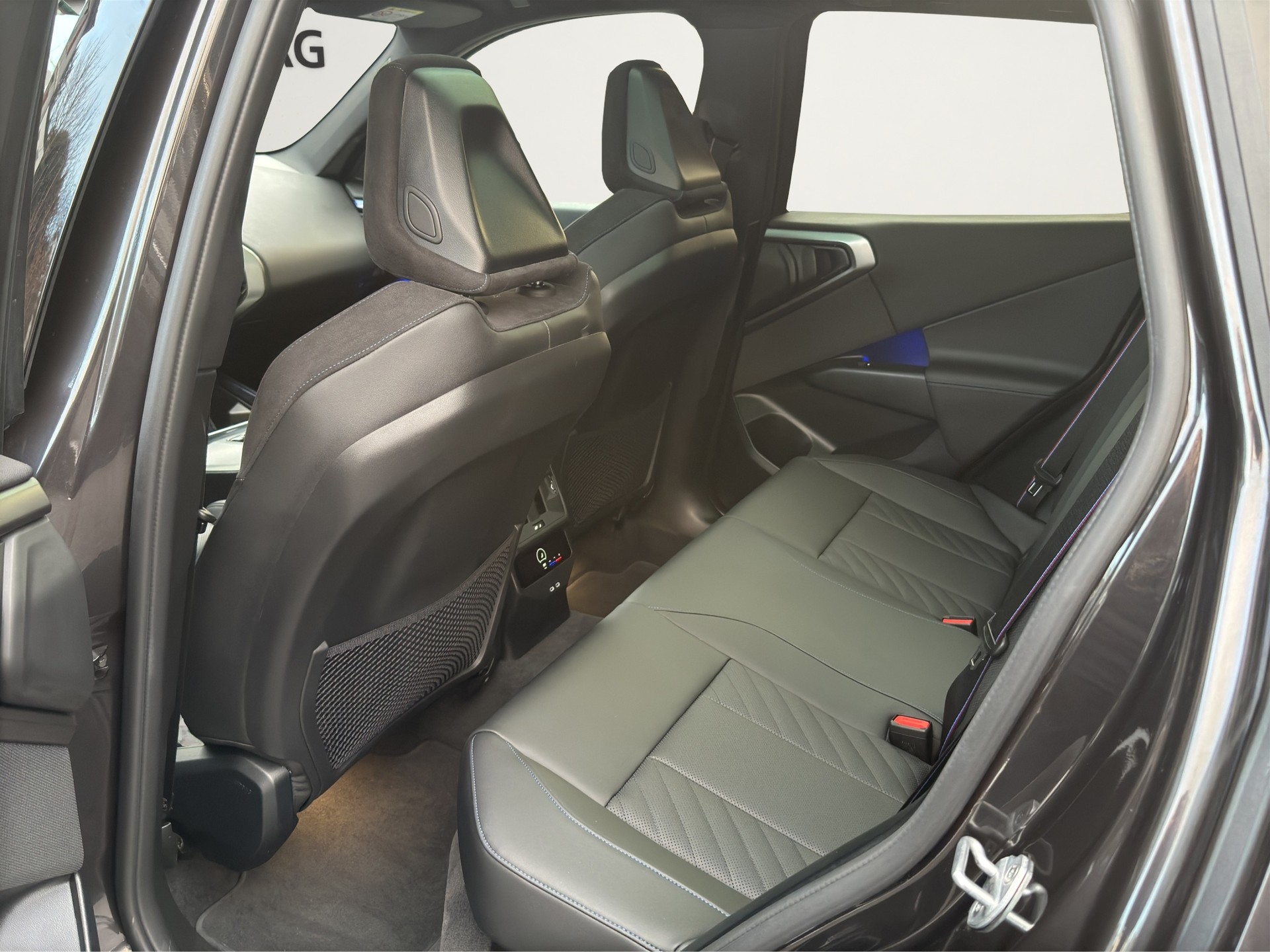 BMW X3 xDrive 20 48V M Sport Pro 4x4 Panoramadach / Driving Assitant & Parking Assistant PLUS-image-13