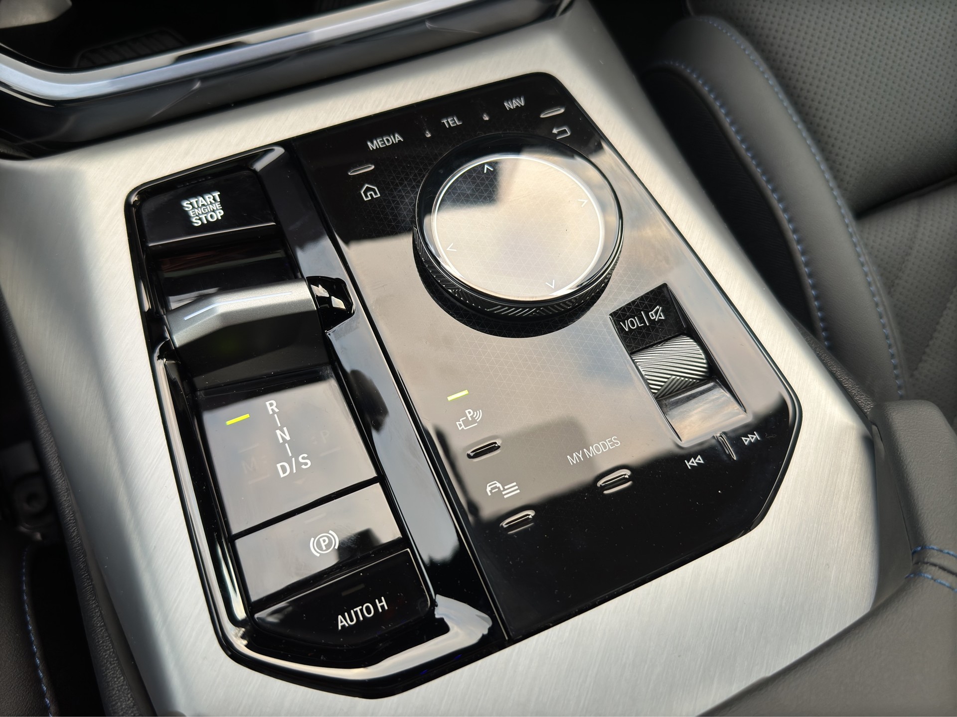 BMW X3 xDrive 20 48V M Sport Pro 4x4 Panoramadach / Driving Assitant & Parking Assistant PLUS-image-21