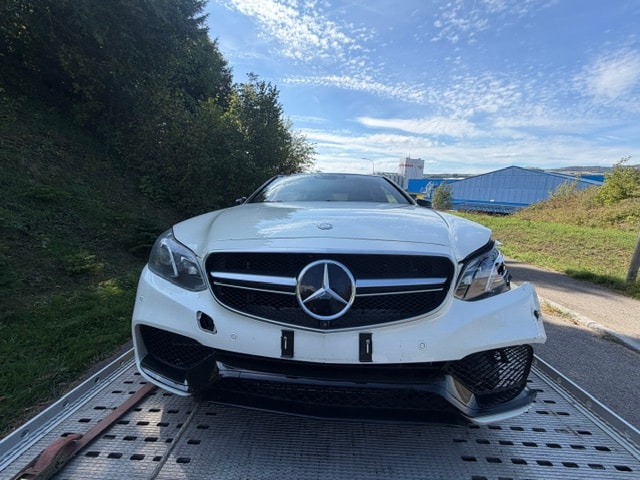 MERCEDES-BENZ E 63 AMG S 4Matic Speedshift-image-2