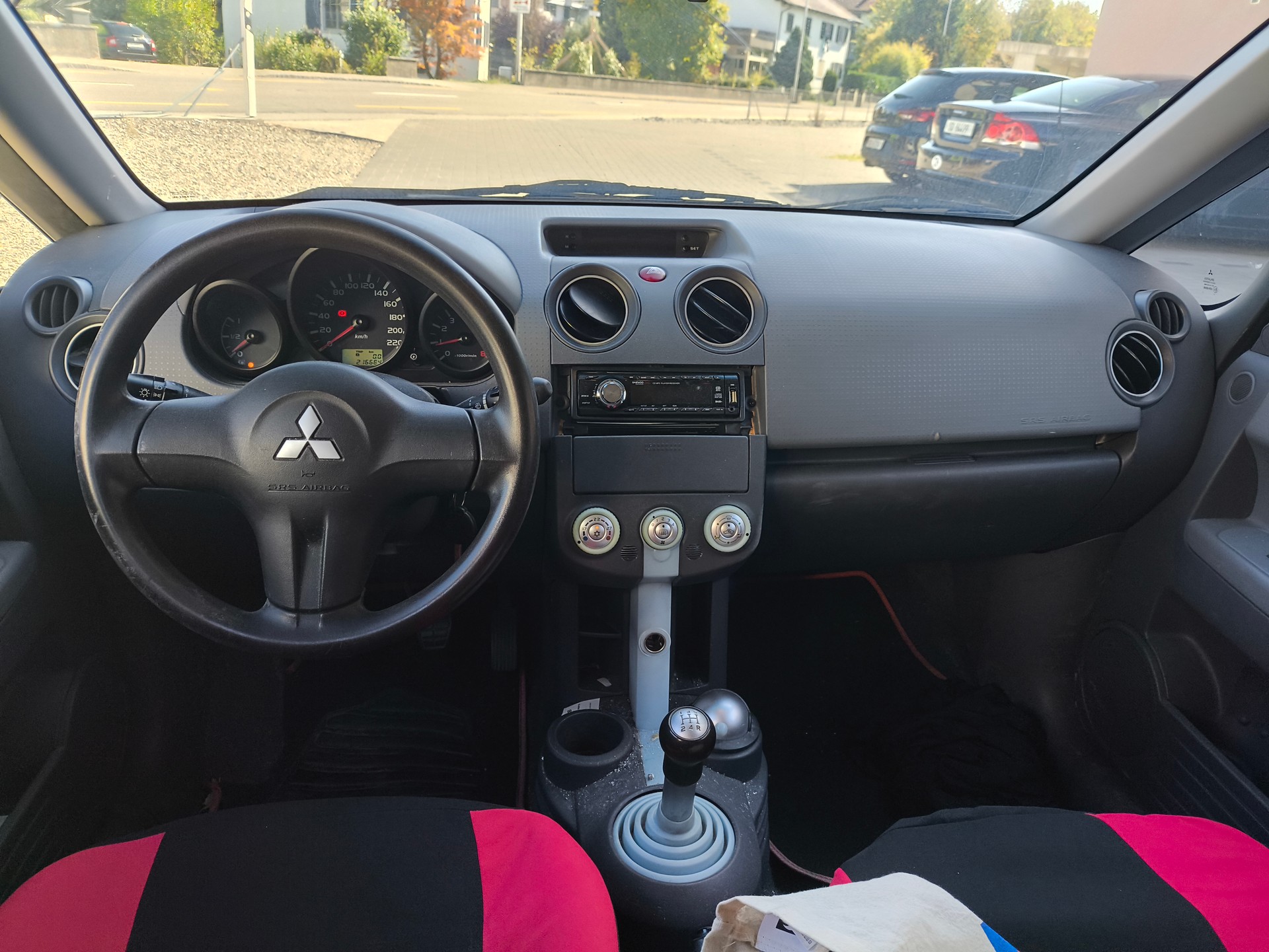 MITSUBISHI Colt 1.3 16V Inform Luxe-image-10