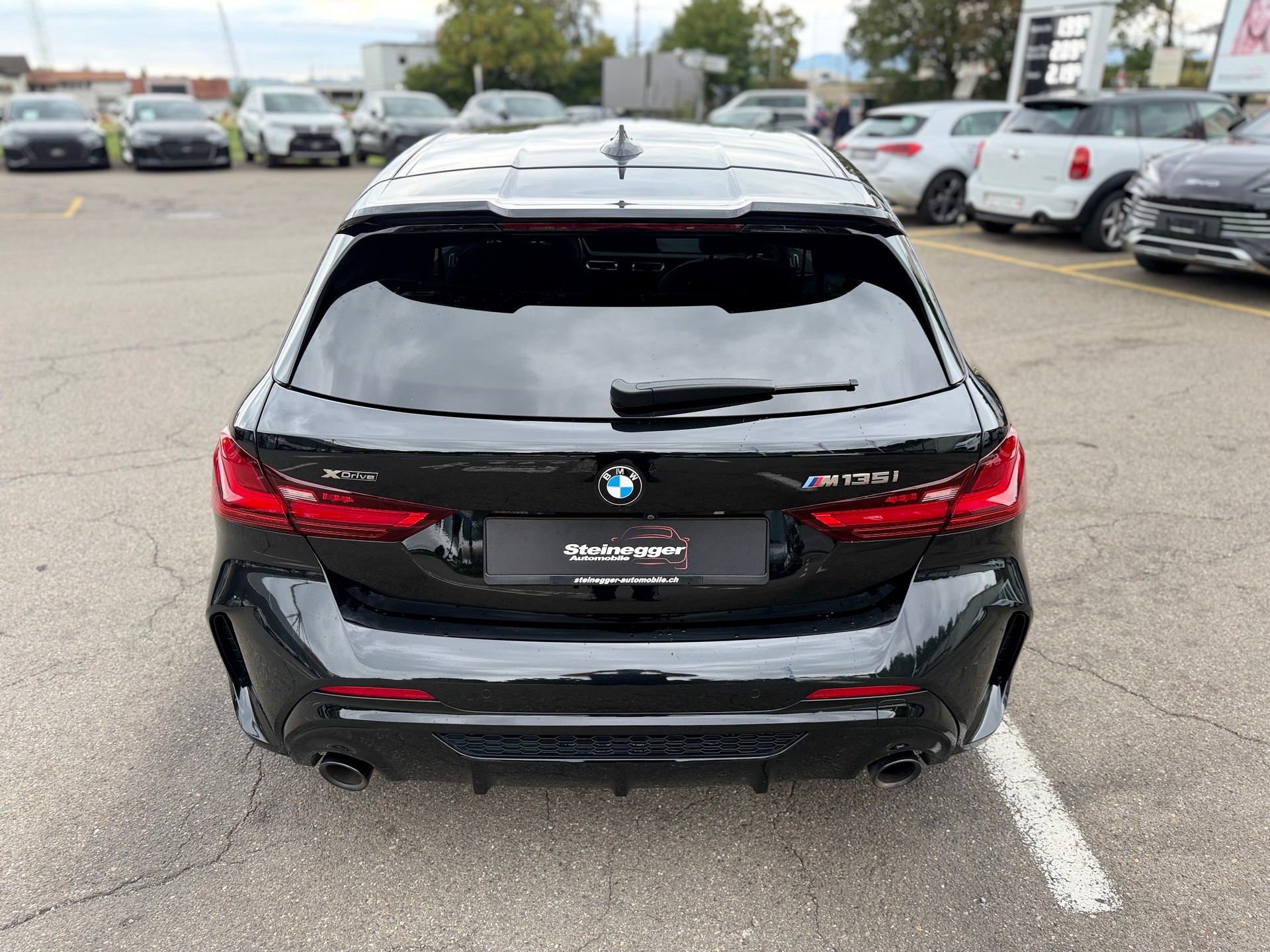 BMW M135i xDrive Steptronic-image-8