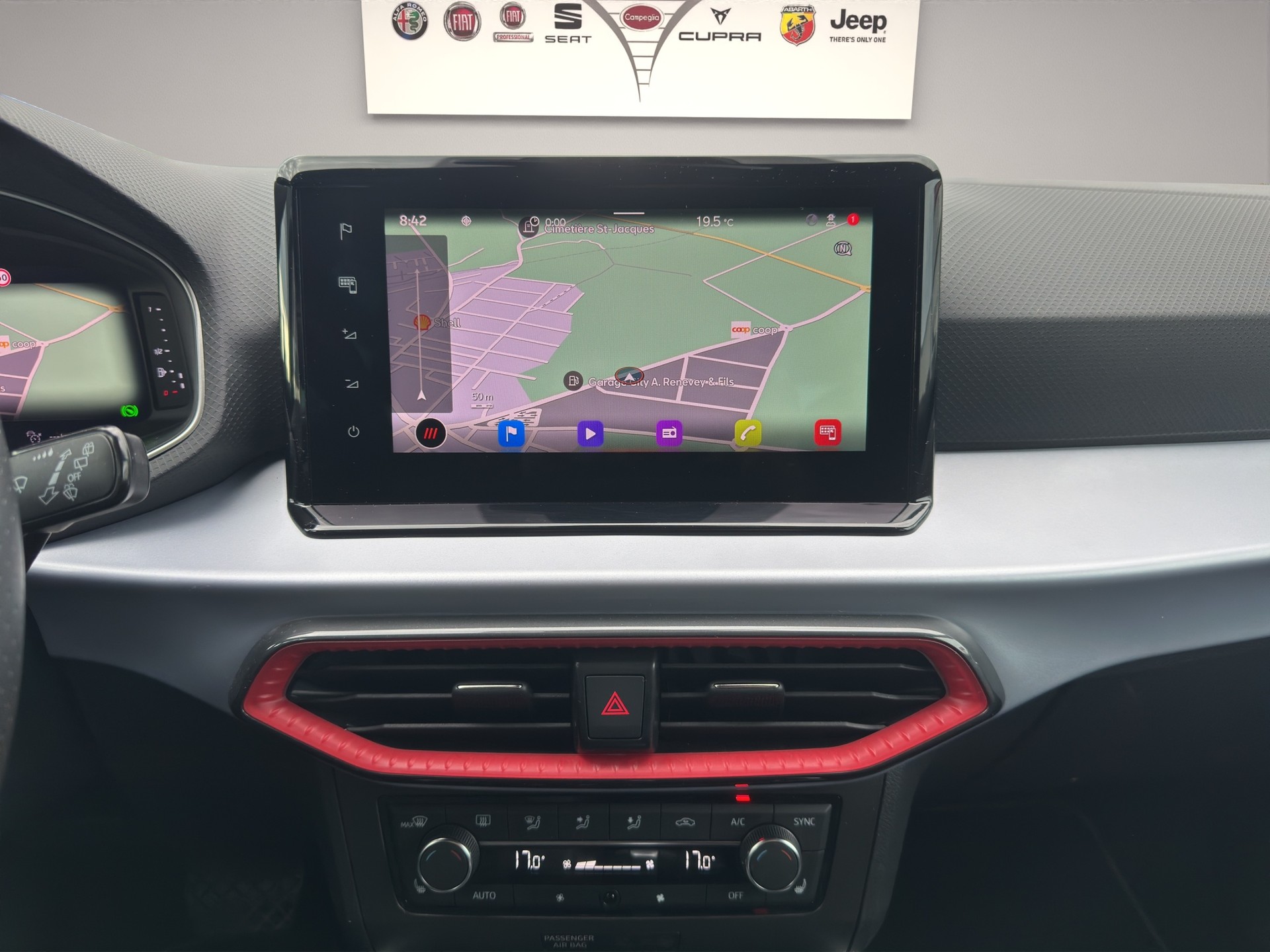 SEAT Arona 1.0 TSI Eco Hola FR DSG-image-15