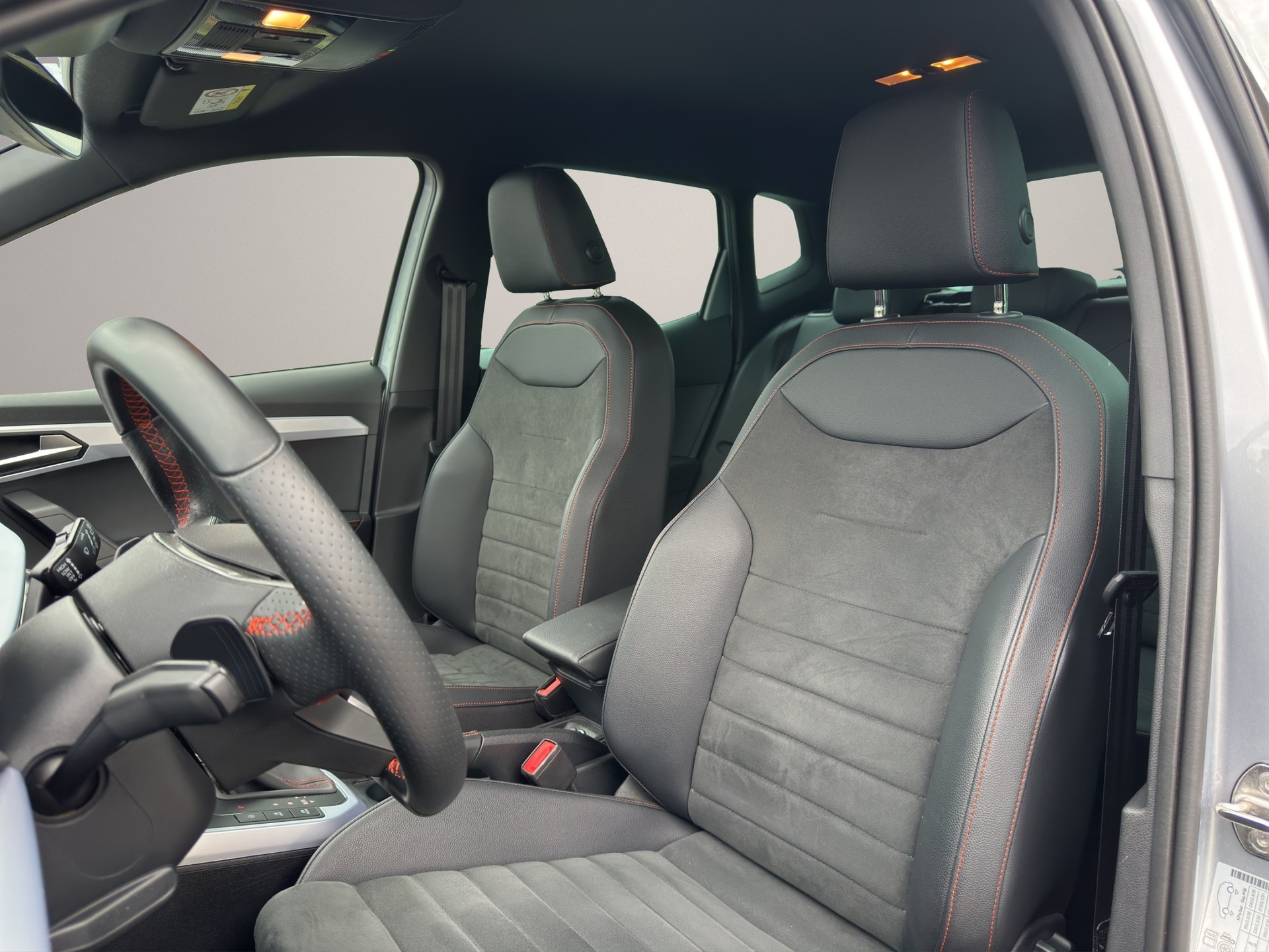 SEAT Arona 1.0 TSI Eco Hola FR DSG-image-7