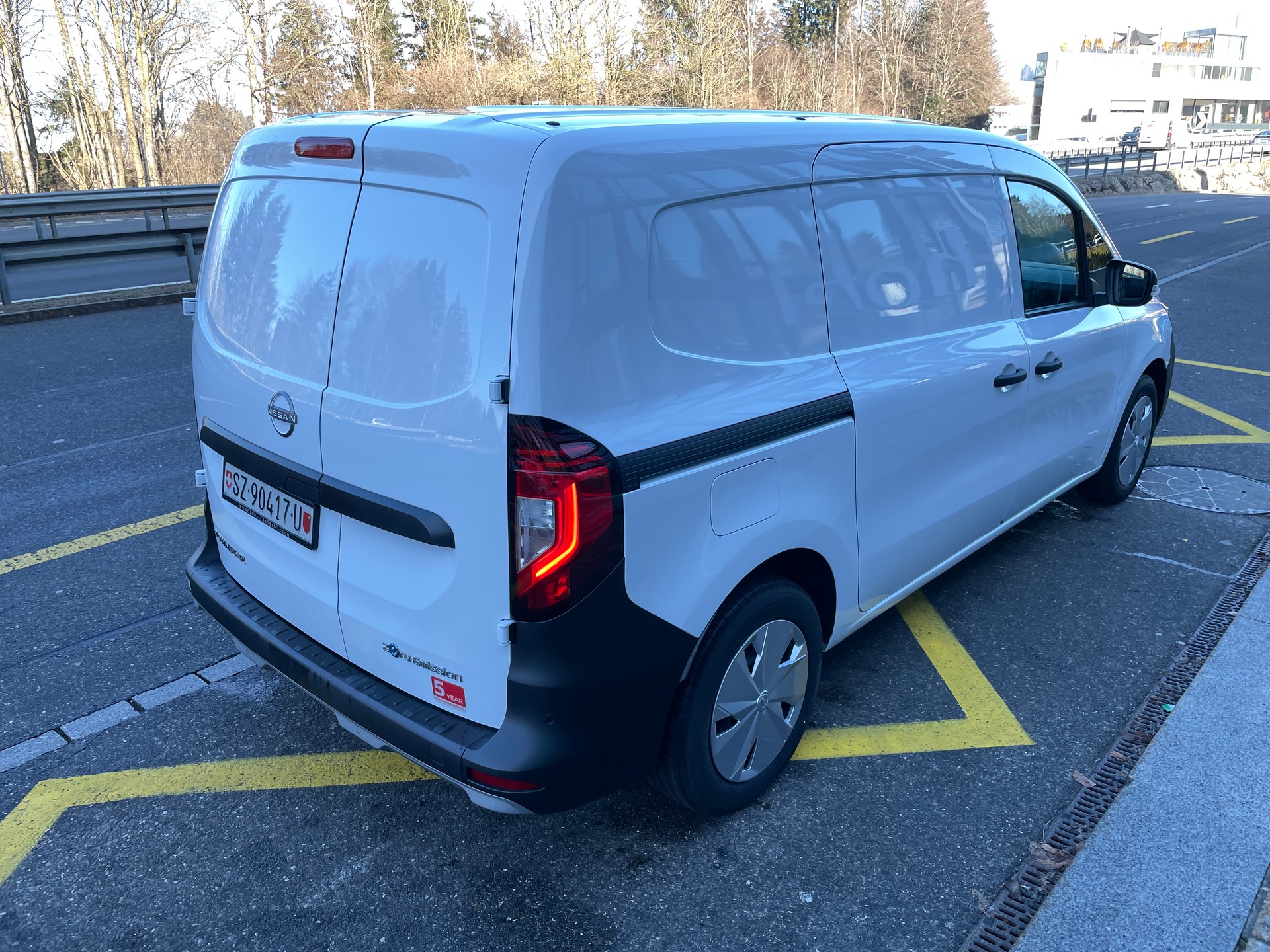 NISSAN Townstar EV45 kWh 22kW L2 Acenta mit AHK-image-5