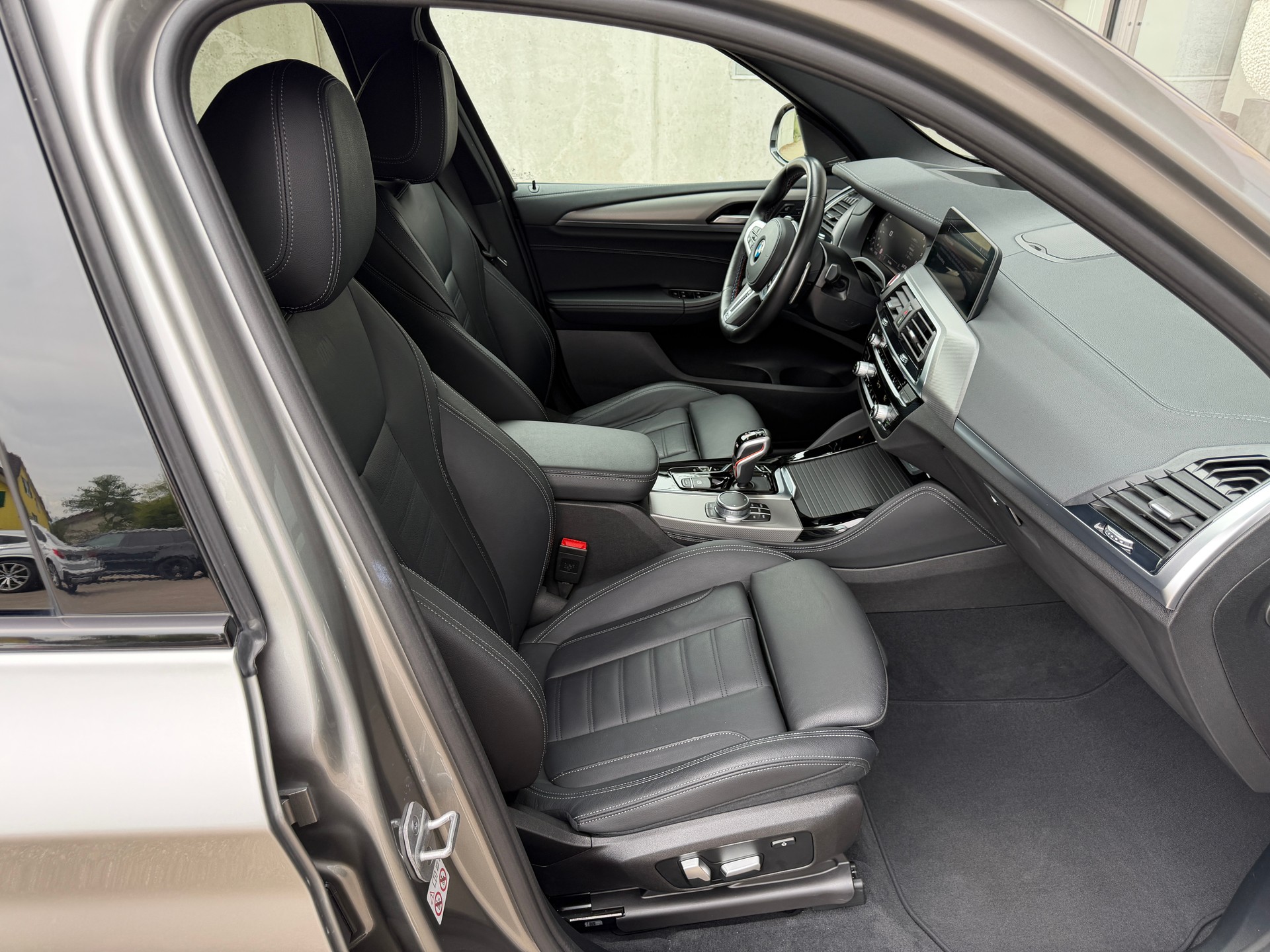 BMW X3 xDrive M Steptronic-image-16