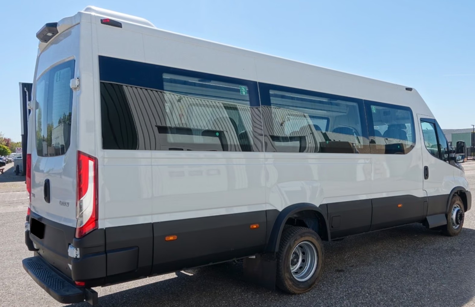 IVECO Daily 65 C 18H 24 Sitzer Reisebus-image-6