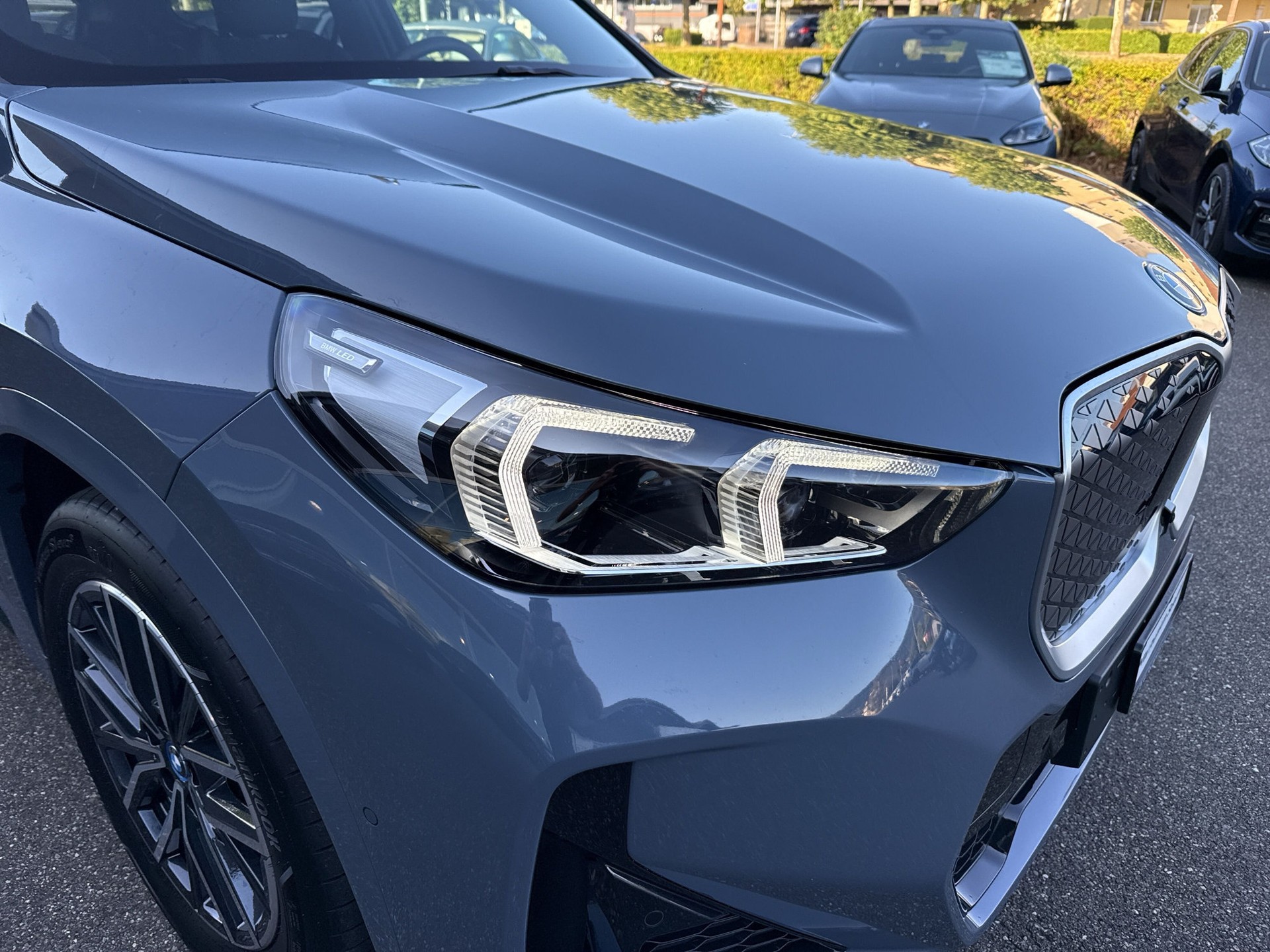 BMW iX1 xDrive 30 M Sport-image-17