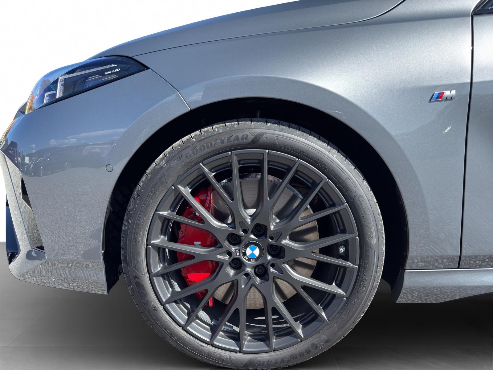 BMW M135i xDrive M Sport Pro-image-21